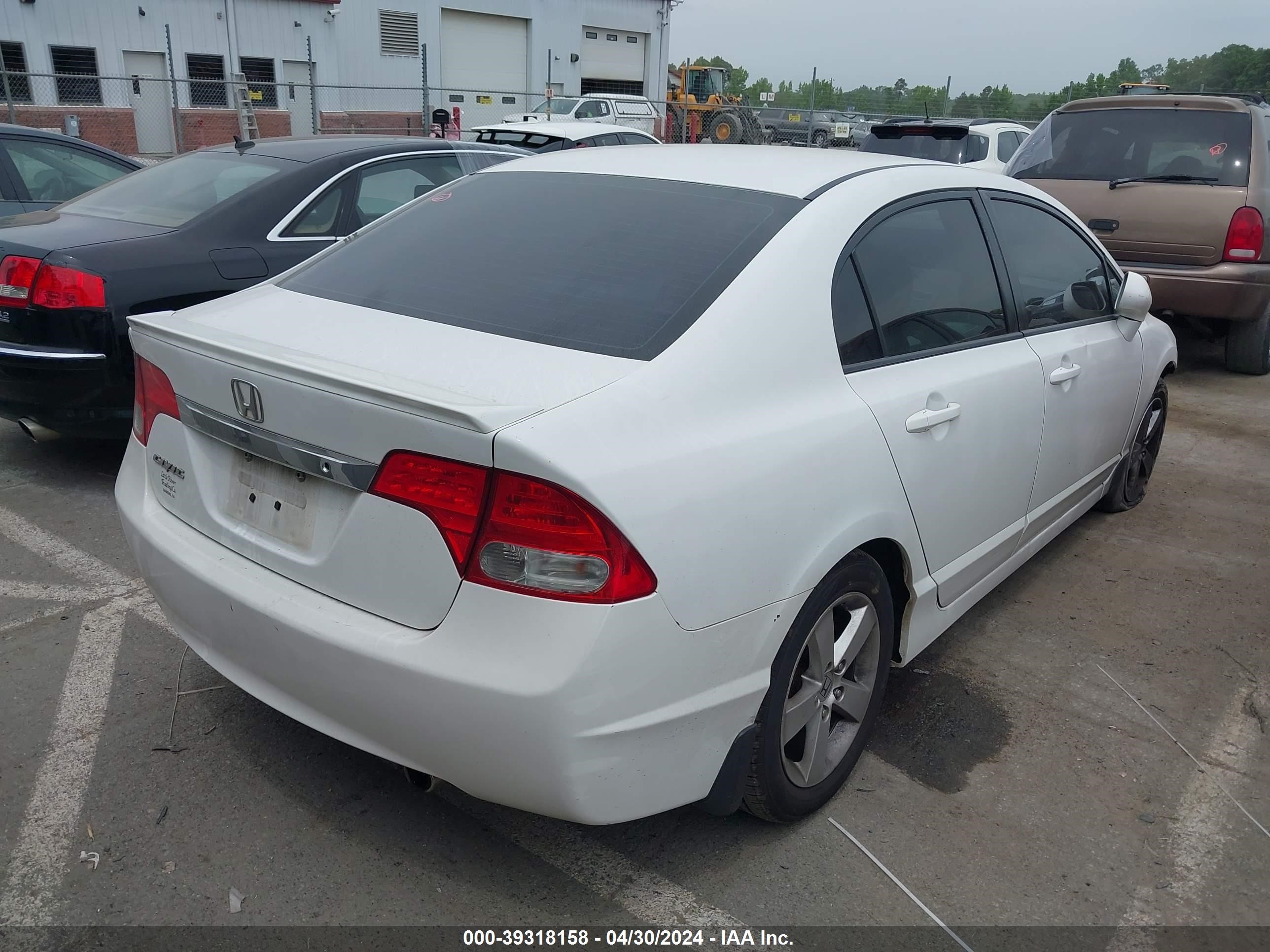 Photo 3 VIN: 2HGFA16609H529029 - HONDA CIVIC 