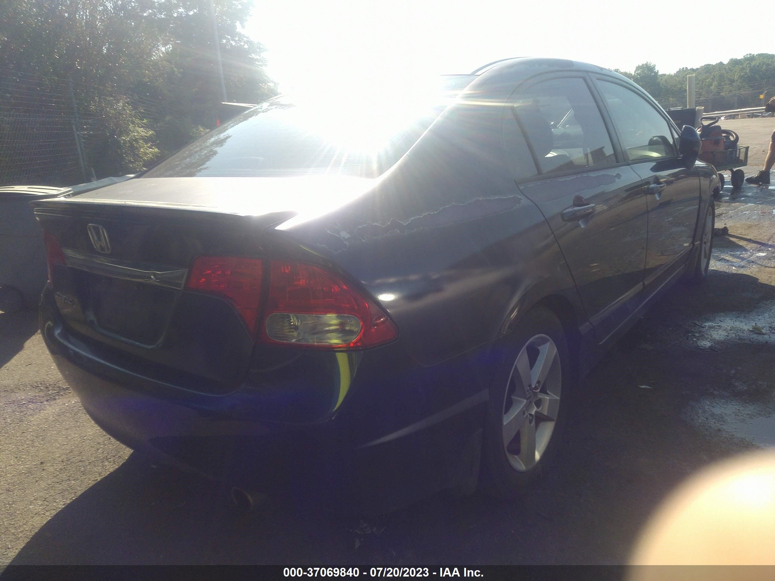 Photo 3 VIN: 2HGFA16609H532299 - HONDA CIVIC 