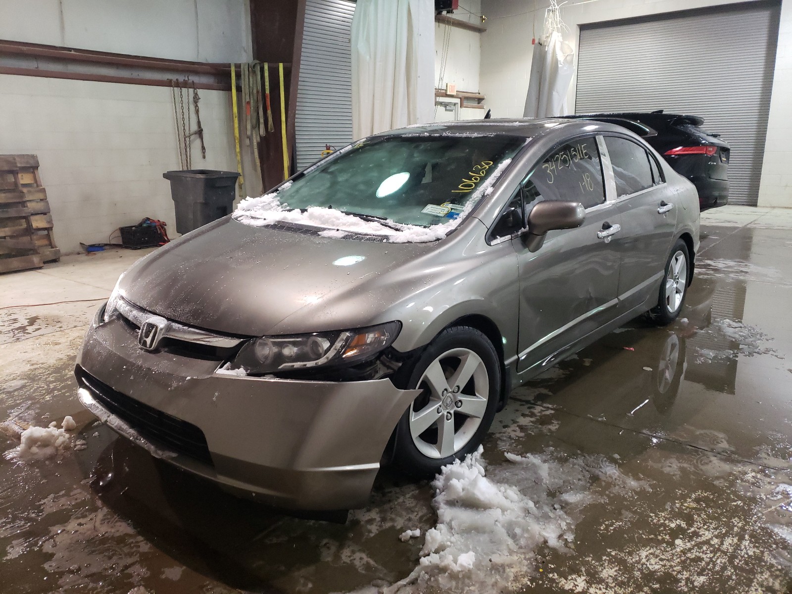 Photo 1 VIN: 2HGFA16808H532612 - HONDA CIVIC EX 