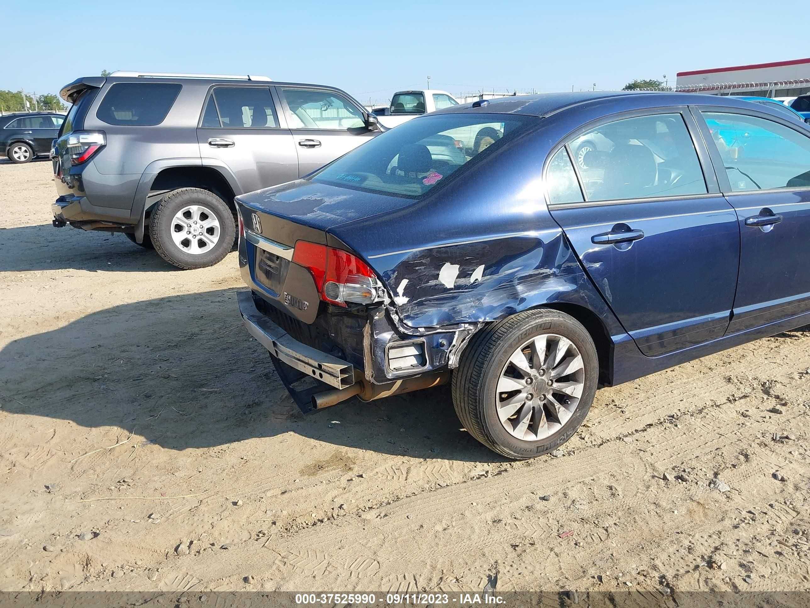 Photo 5 VIN: 2HGFA16809H510613 - HONDA CIVIC 