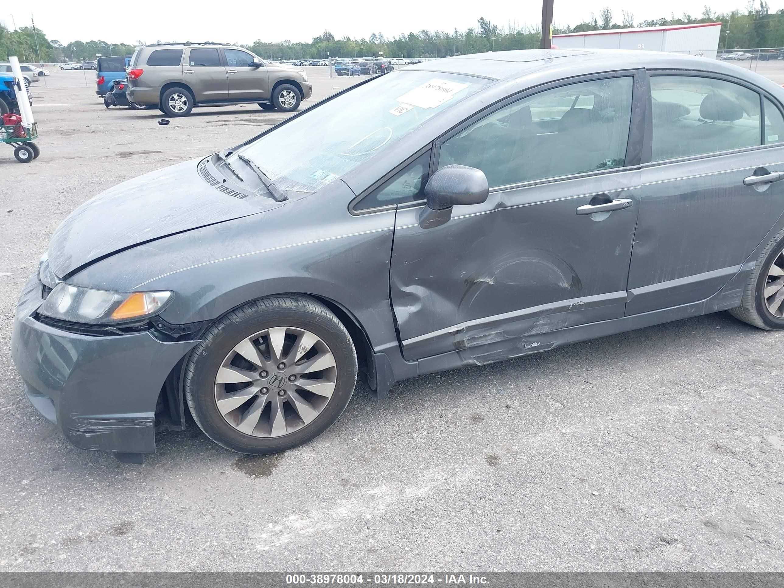 Photo 5 VIN: 2HGFA16839H306209 - HONDA CIVIC 