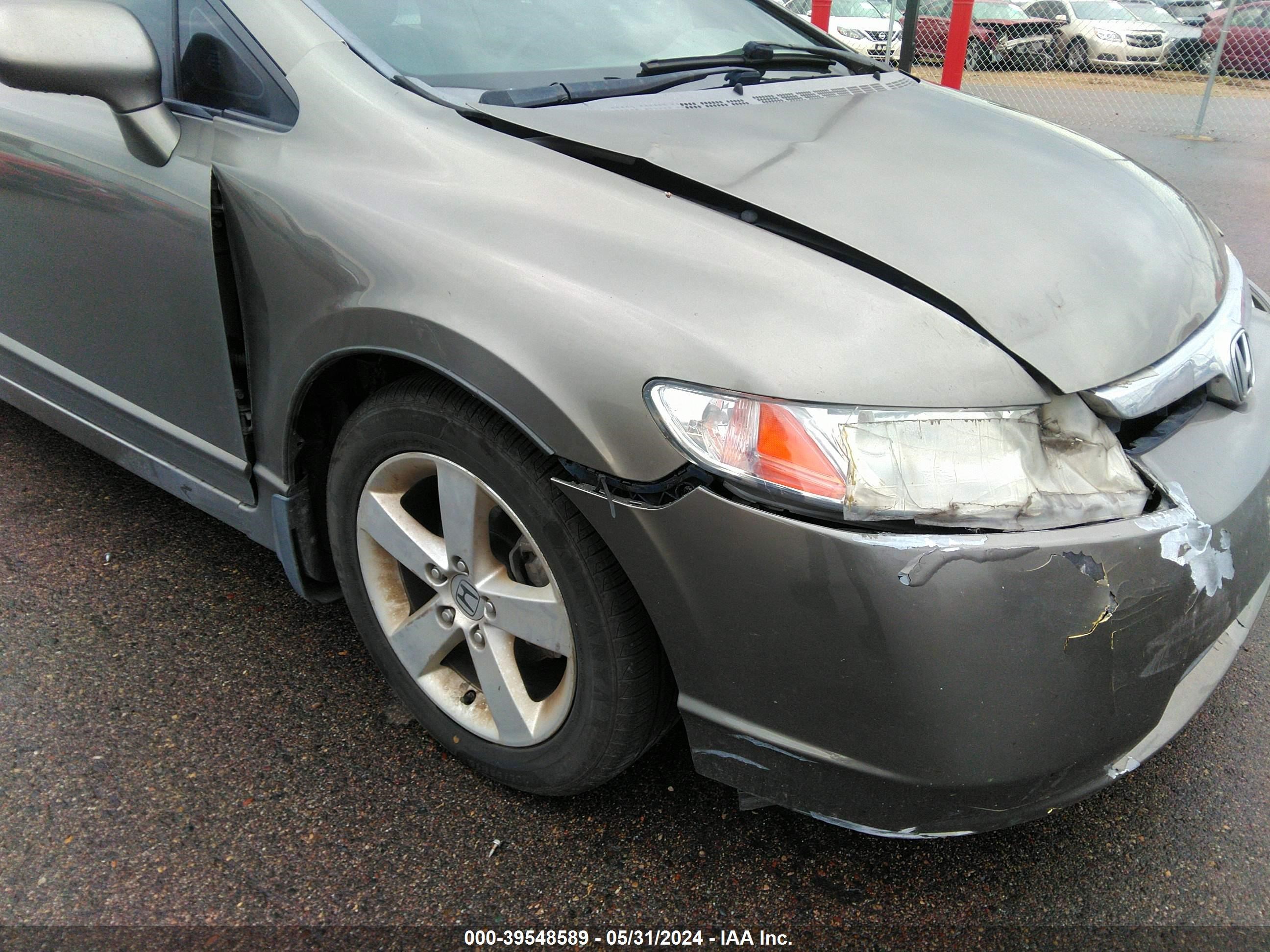 Photo 11 VIN: 2HGFA16848H354784 - HONDA CIVIC 