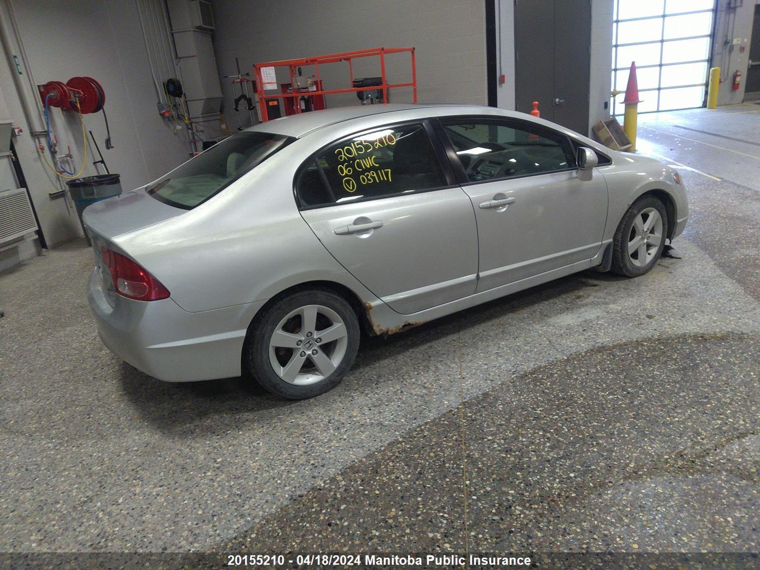 Photo 3 VIN: 2HGFA16856H039117 - HONDA CIVIC 