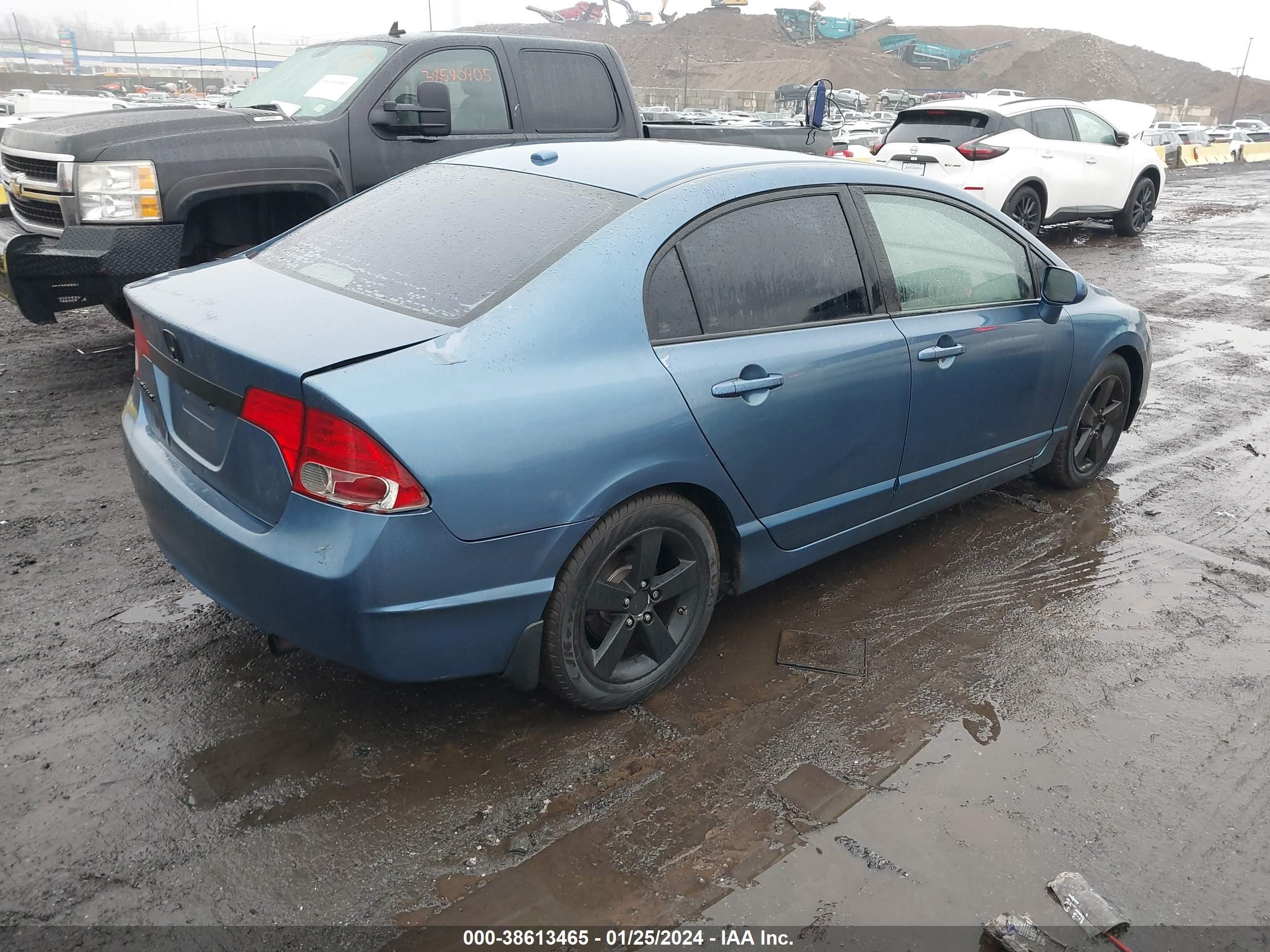 Photo 3 VIN: 2HGFA16858H506166 - HONDA CIVIC 