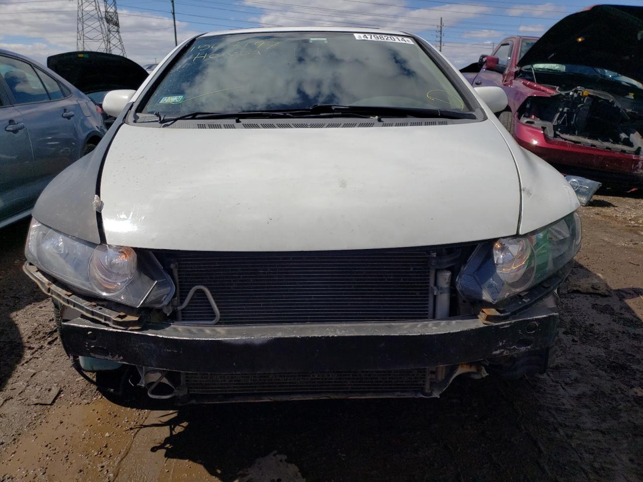 Photo 4 VIN: 2HGFA16879H303992 - HONDA CIVIC 