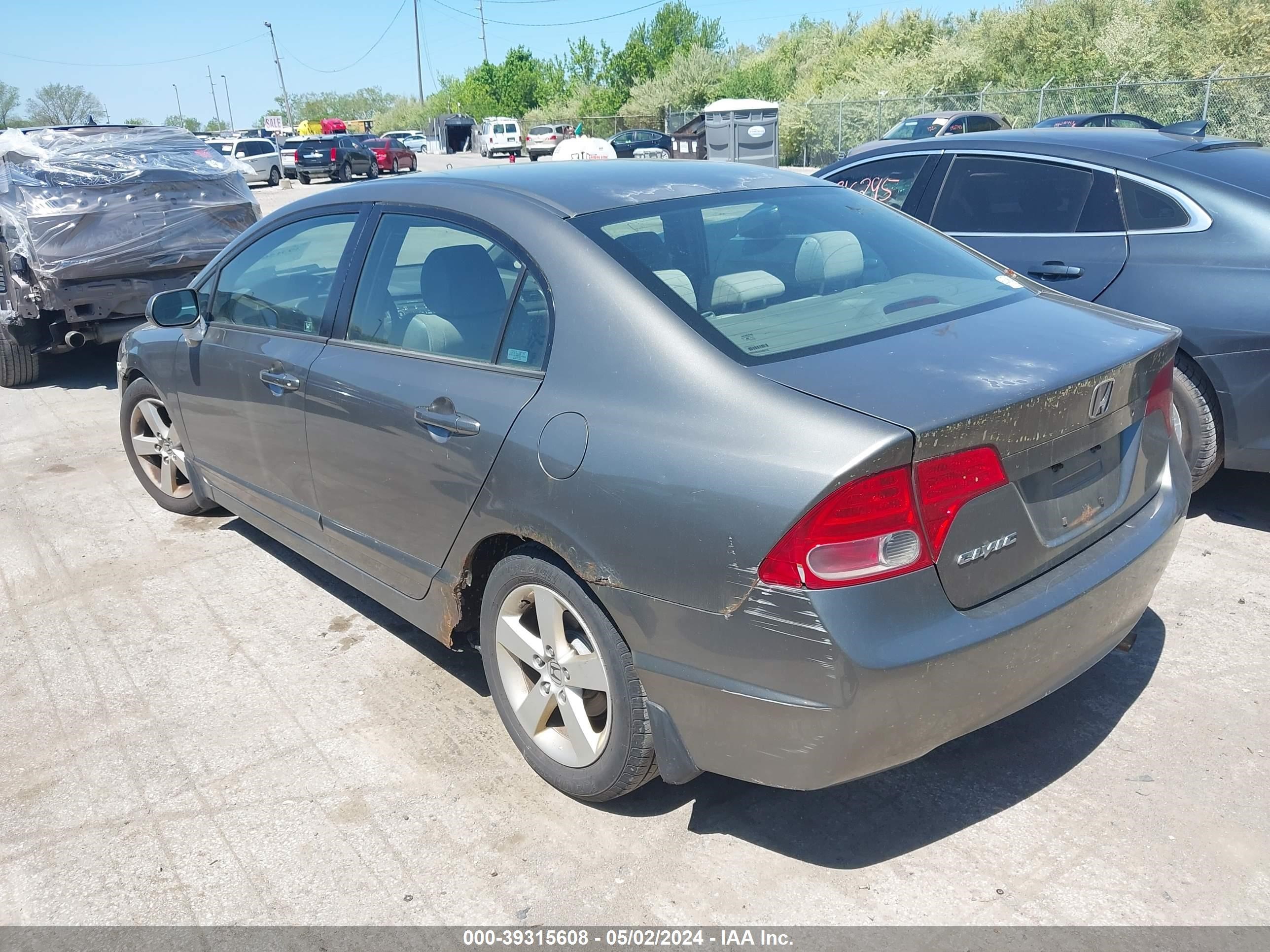 Photo 2 VIN: 2HGFA168X6H528693 - HONDA CIVIC 