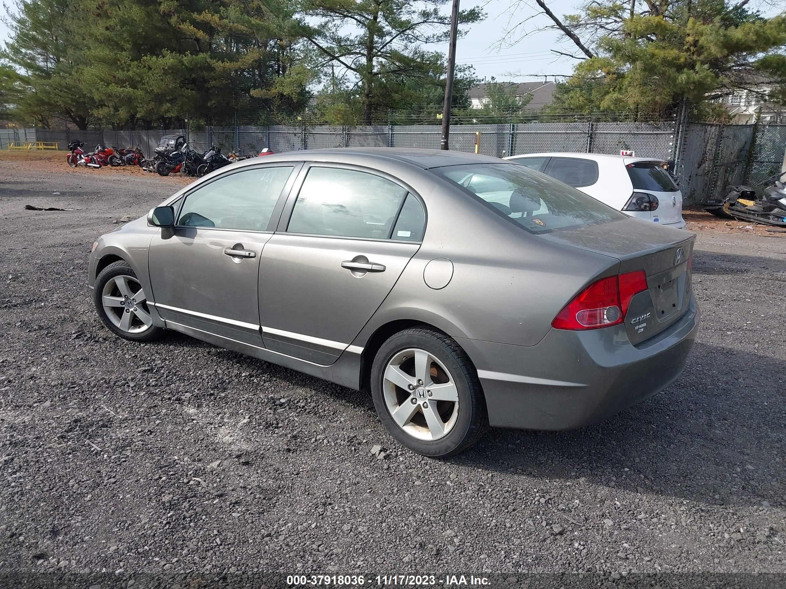 Photo 2 VIN: 2HGFA168X8H312183 - HONDA CIVIC 