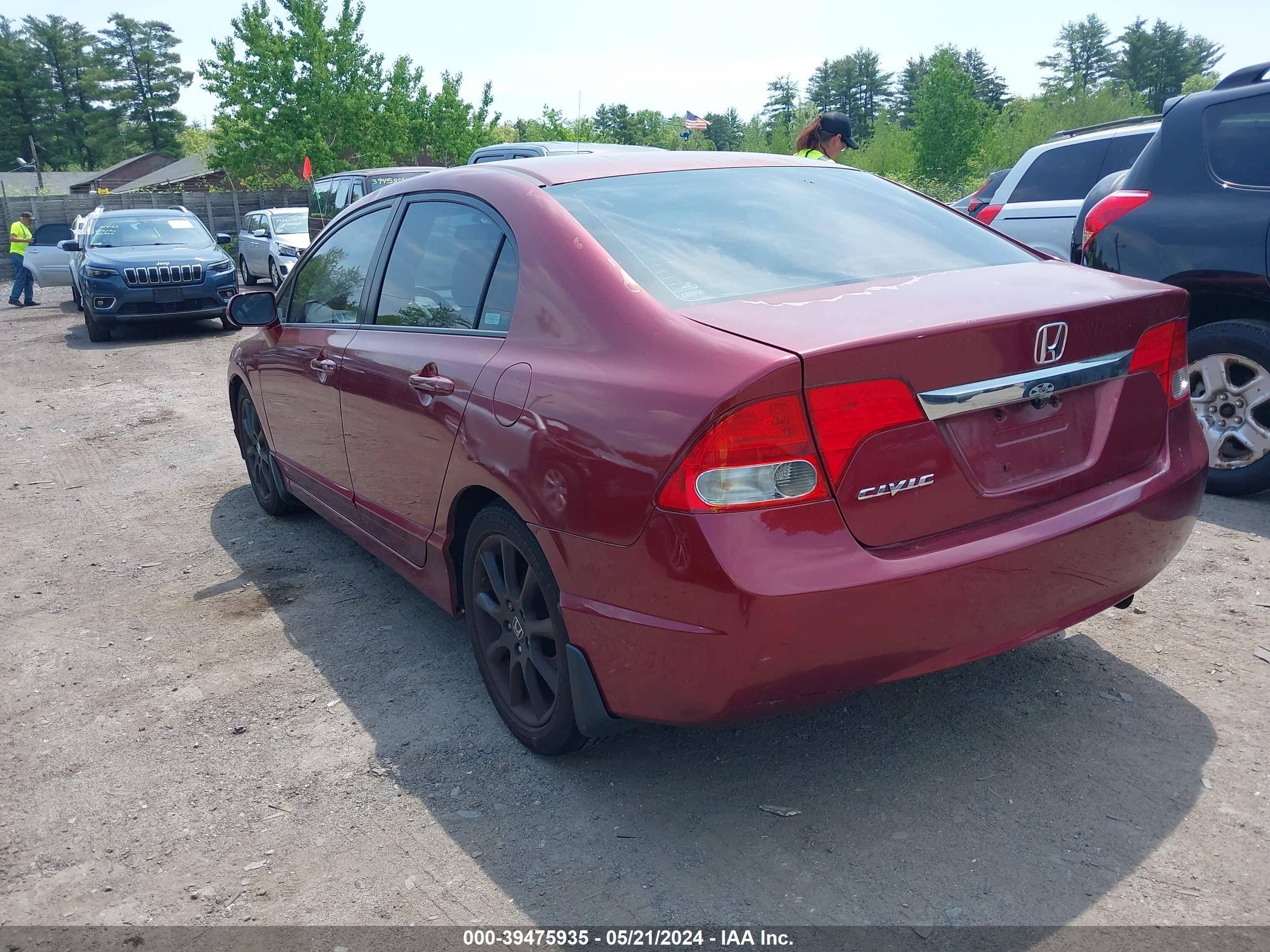 Photo 2 VIN: 2HGFA168X9H338607 - HONDA CIVIC 