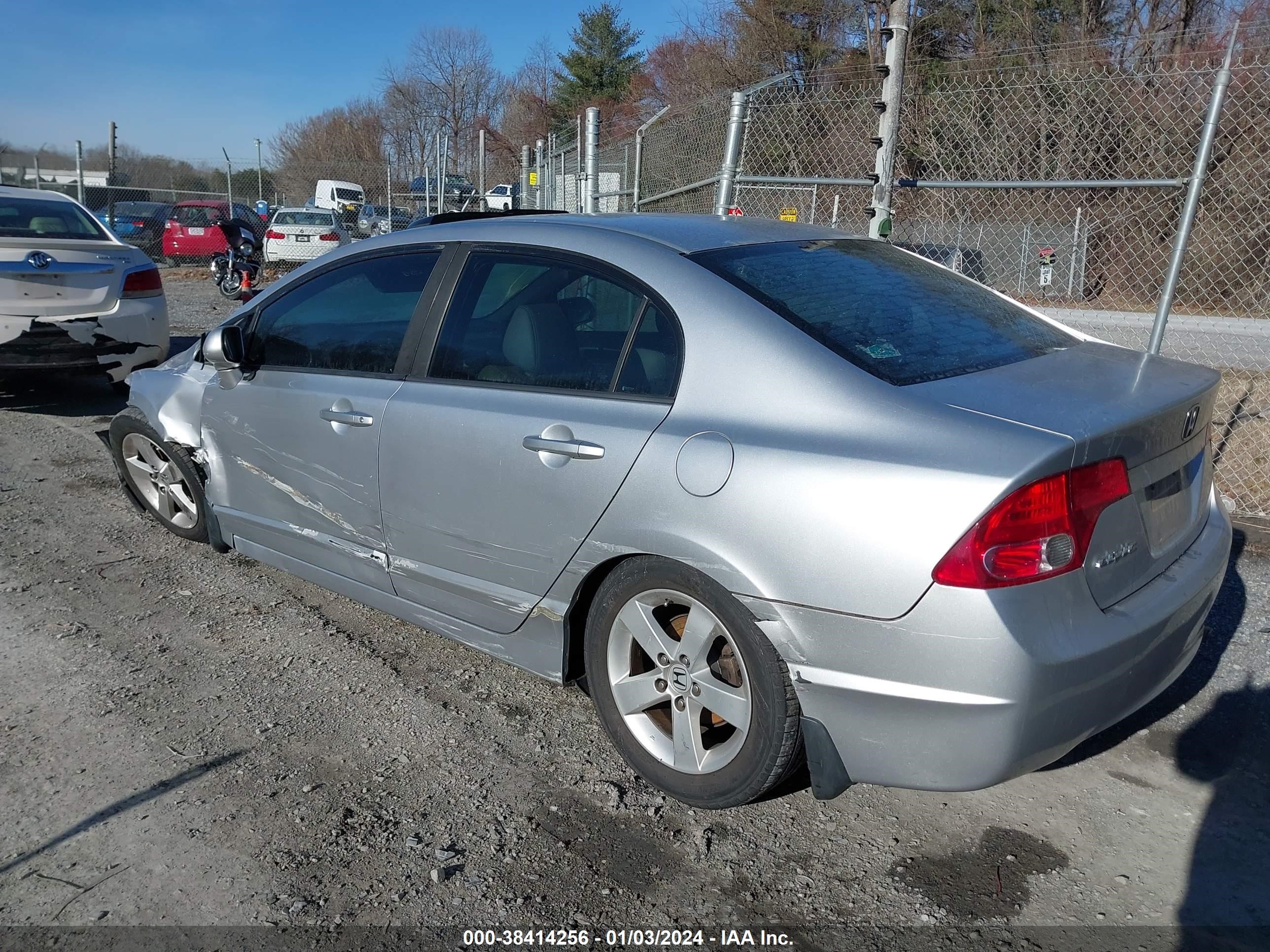 Photo 2 VIN: 2HGFA16958H325609 - HONDA CIVIC 