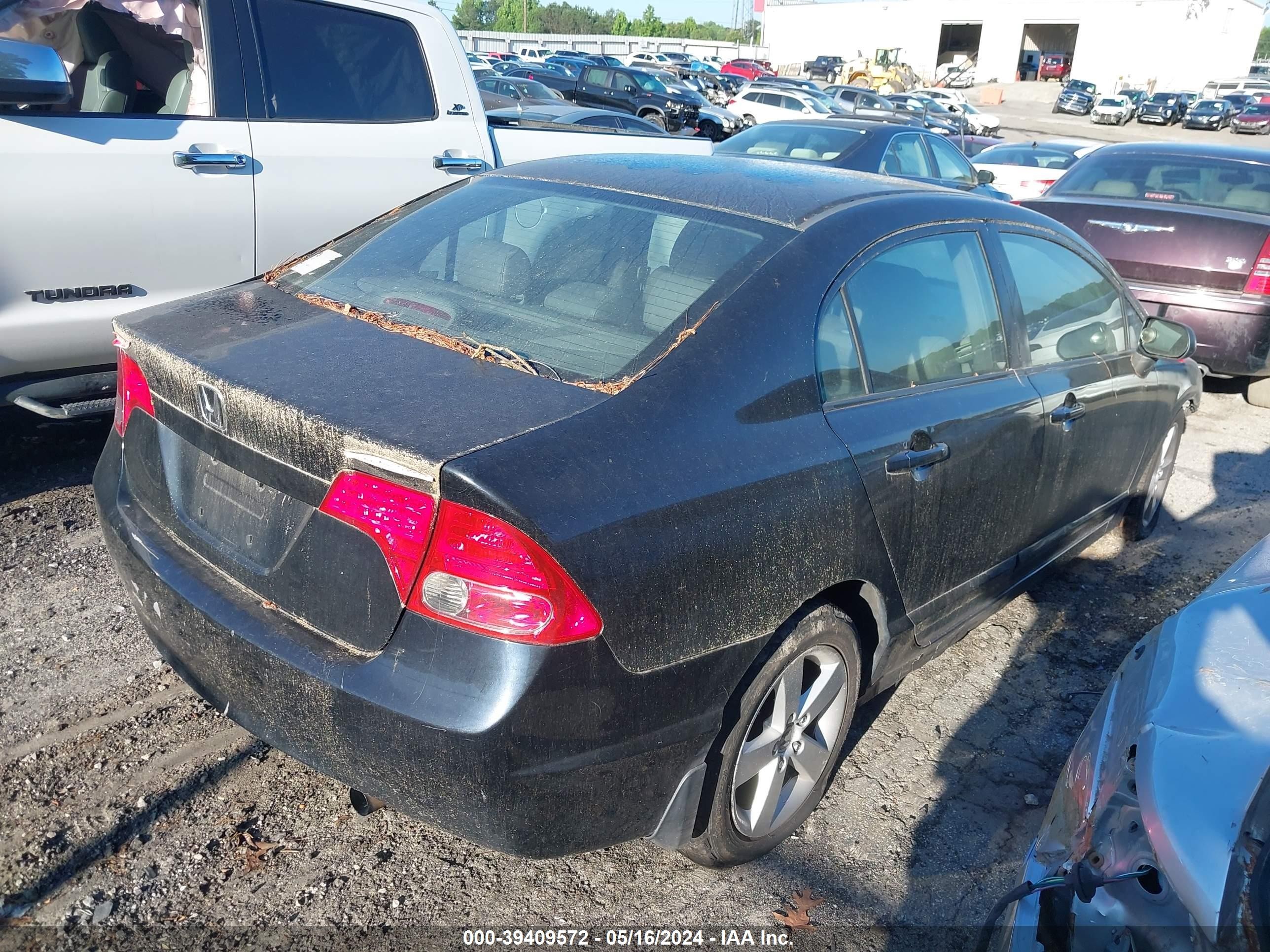 Photo 3 VIN: 2HGFA16968H357243 - HONDA CIVIC 