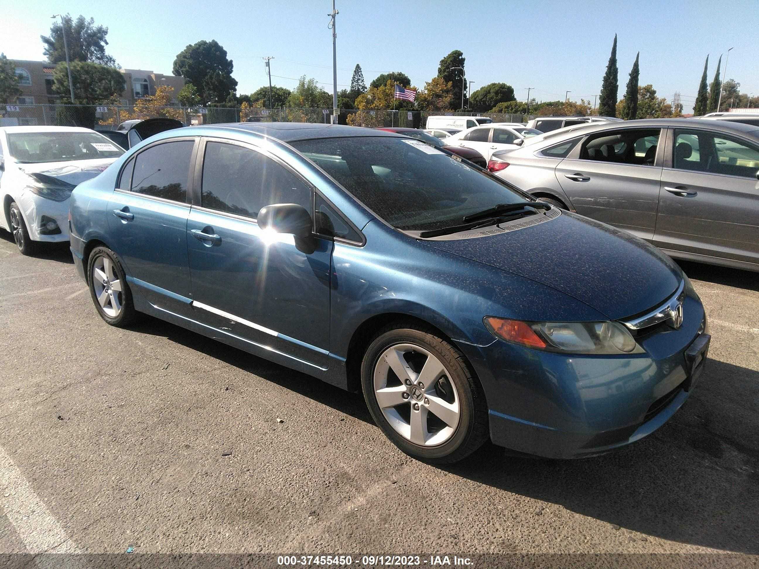 Photo 0 VIN: 2HGFA16988H508048 - HONDA CIVIC 