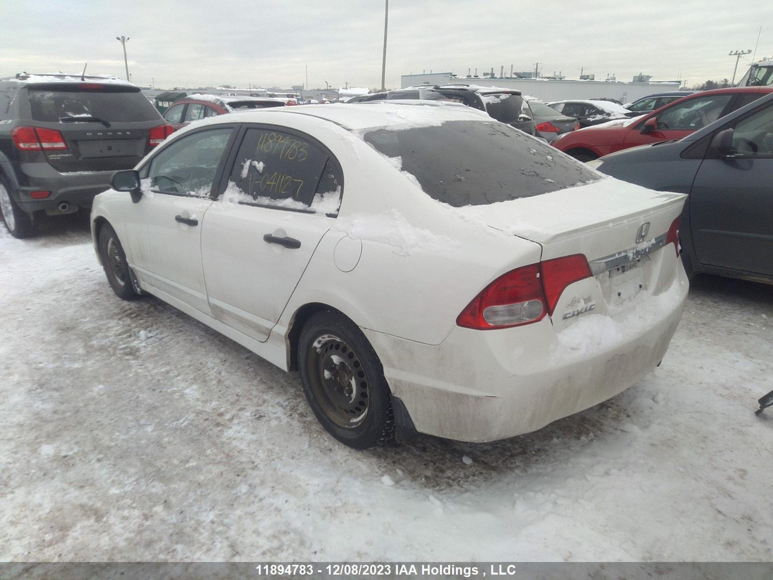 Photo 2 VIN: 2HGFA1E2XAH041127 - HONDA CIVIC 