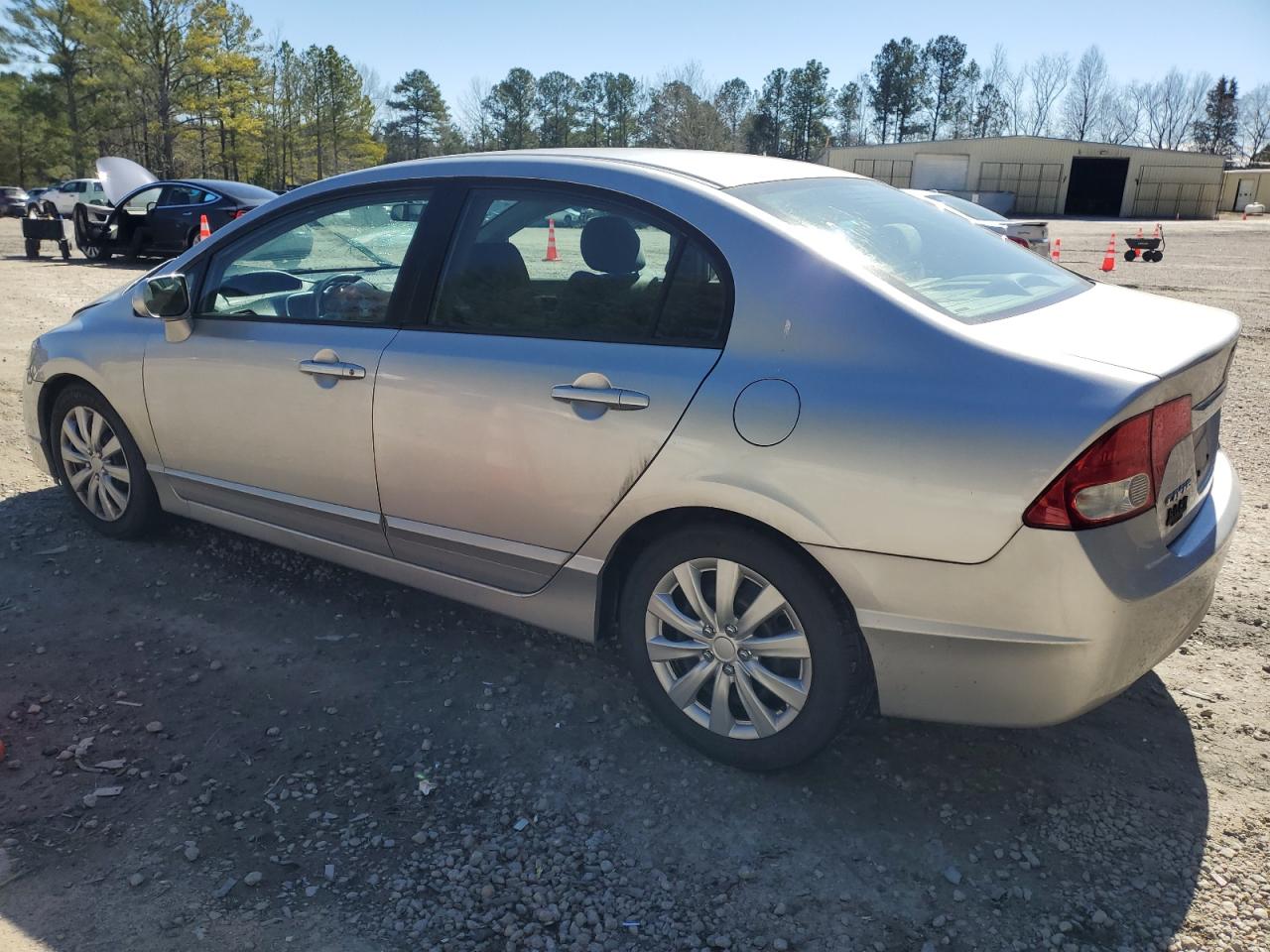 Photo 1 VIN: 2HGFA1E56BH517868 - HONDA CIVIC 