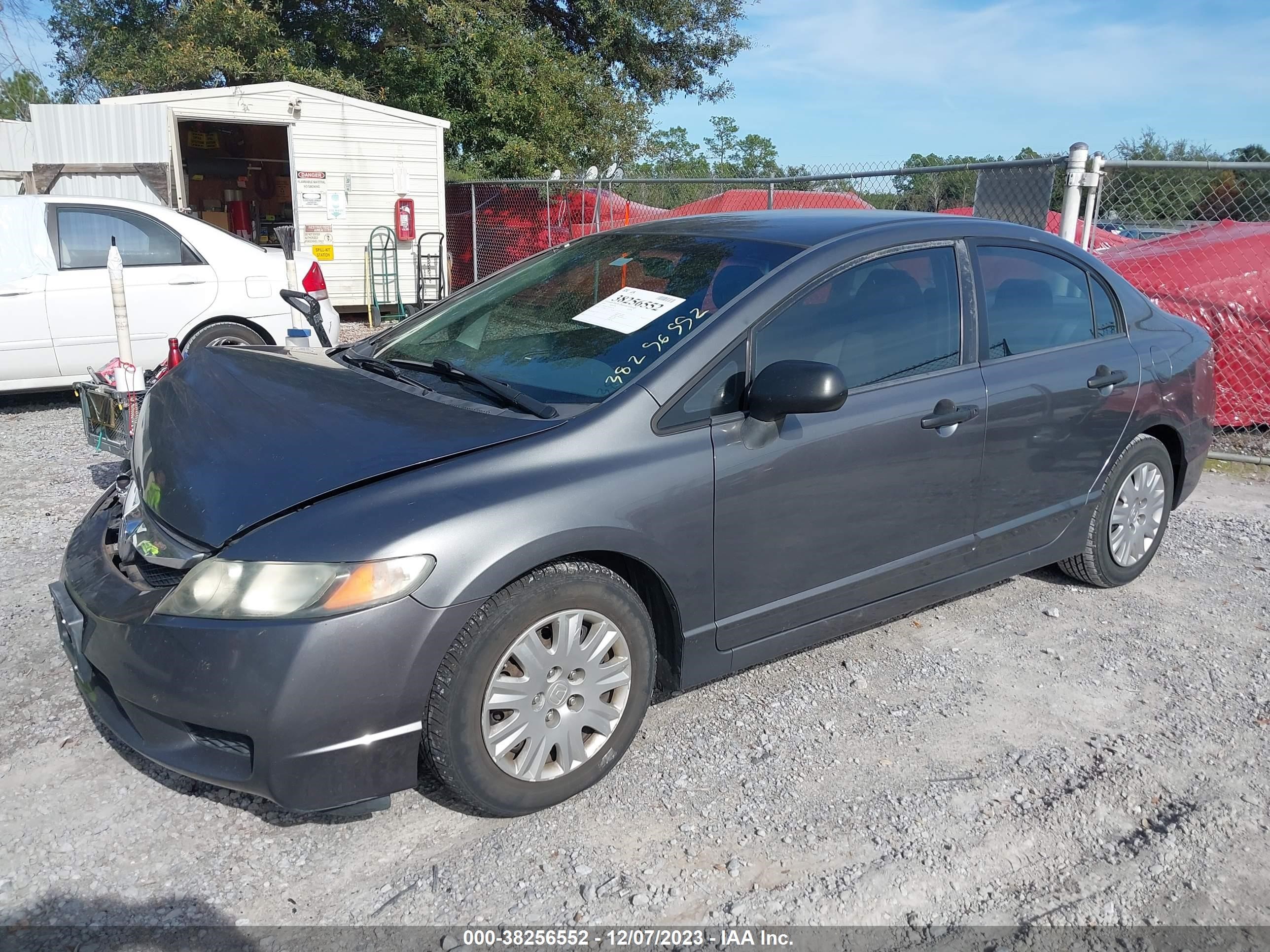 Photo 1 VIN: 2HGFA1F37AH564774 - HONDA CIVIC 