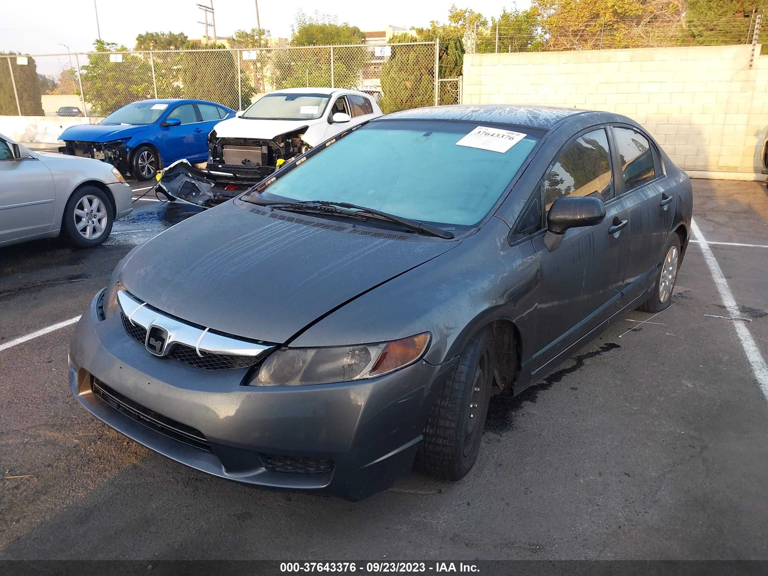 Photo 5 VIN: 2HGFA1F37BH549418 - HONDA CIVIC 