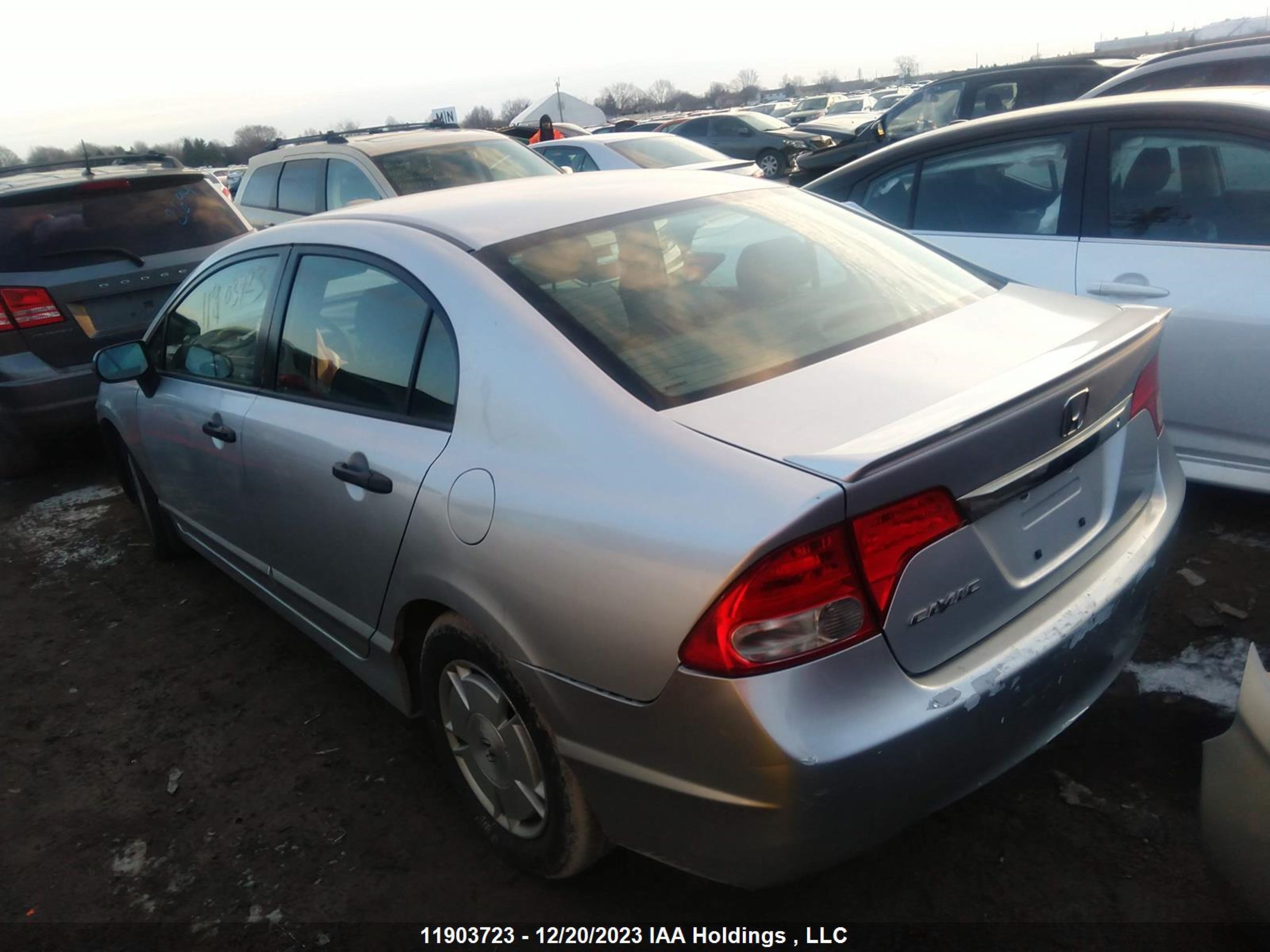 Photo 2 VIN: 2HGFA1F41AH046409 - HONDA CIVIC 