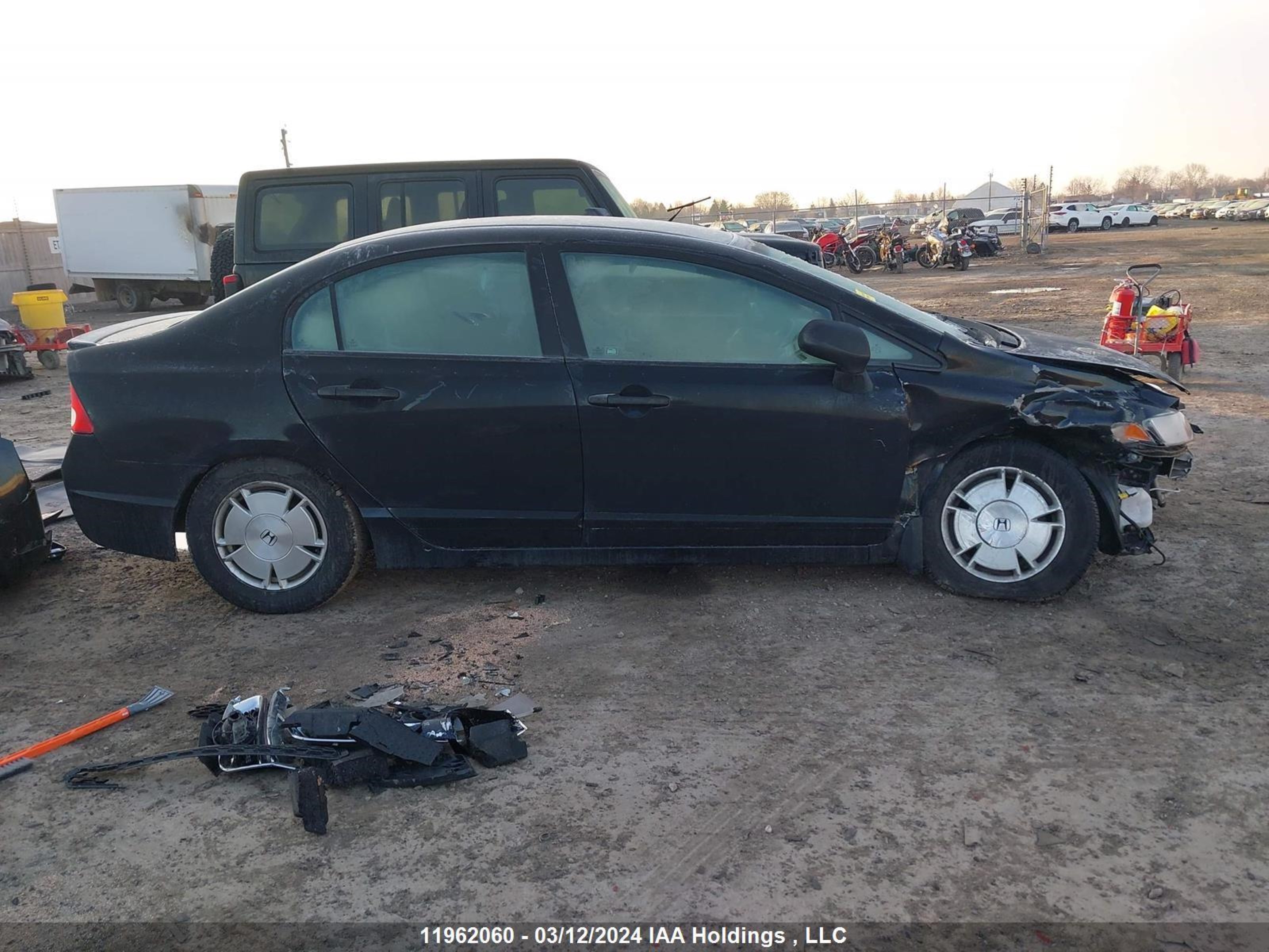 Photo 13 VIN: 2HGFA1F41BH009541 - HONDA CIVIC 