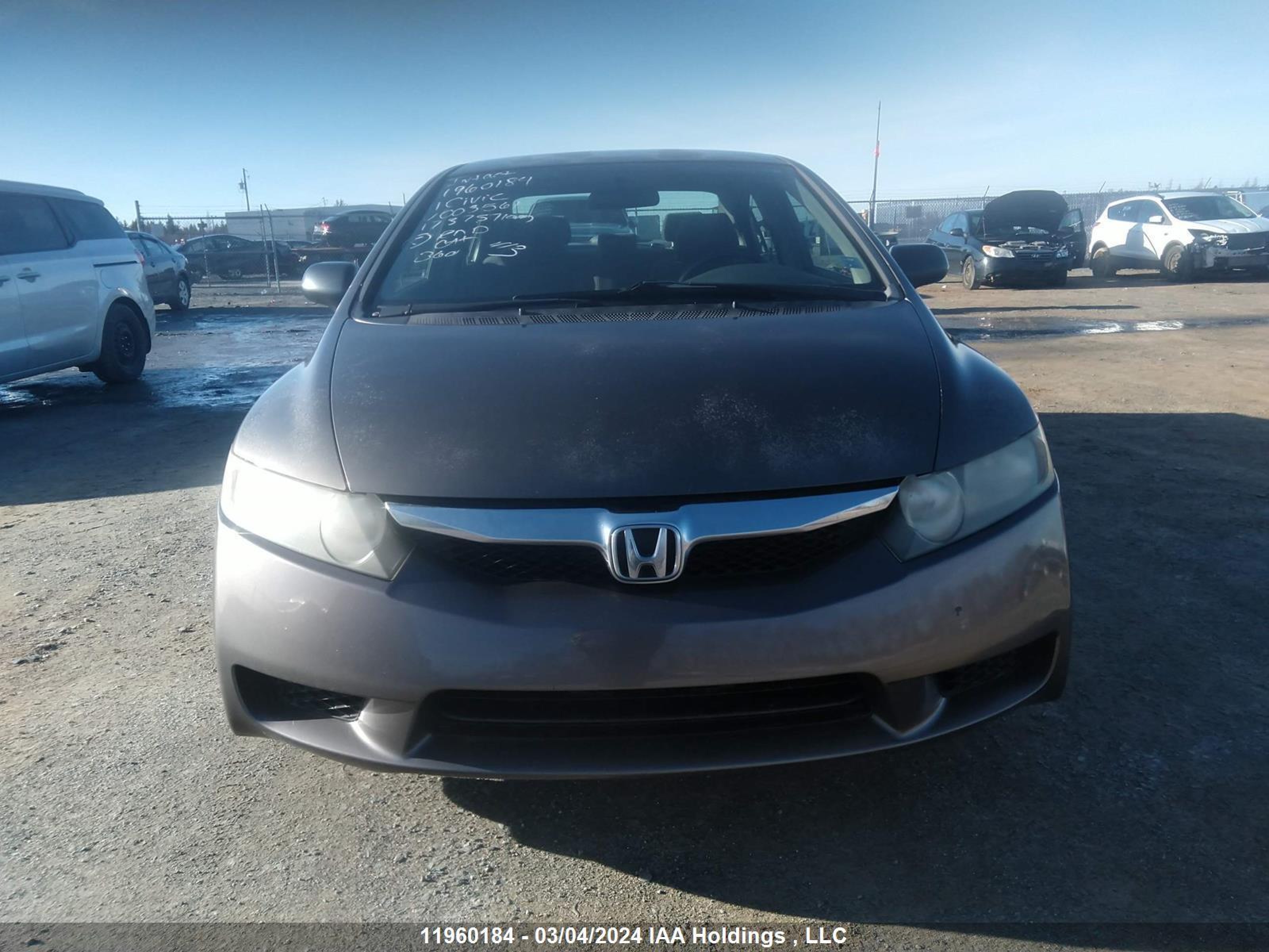 Photo 12 VIN: 2HGFA1F4XBH003561 - HONDA CIVIC 