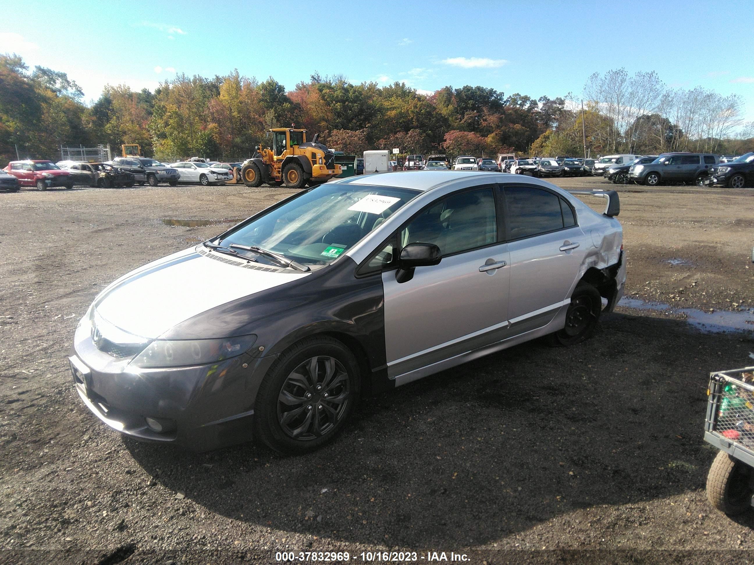 Photo 1 VIN: 2HGFA1F50AH564505 - HONDA CIVIC 