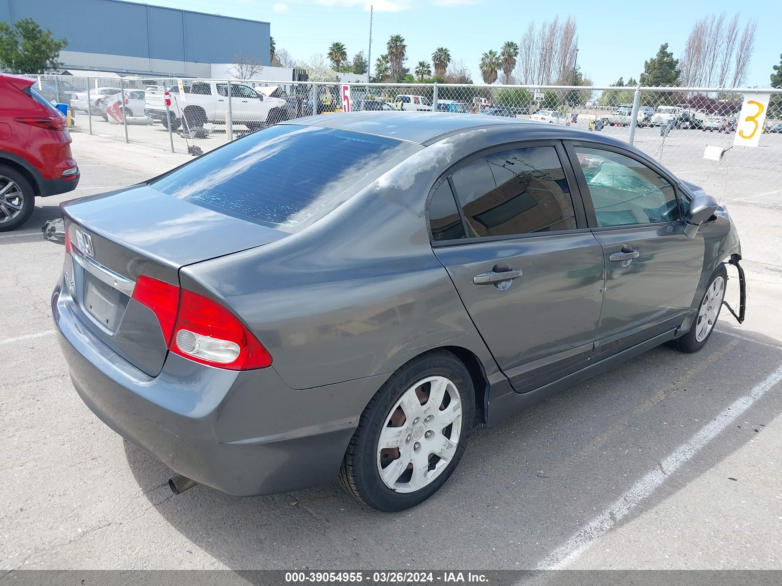 Photo 3 VIN: 2HGFA1F50BH518559 - HONDA CIVIC 