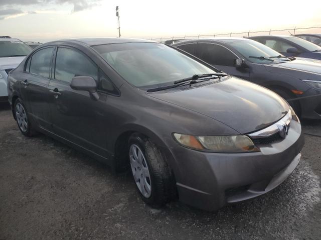 Photo 3 VIN: 2HGFA1F51AH552413 - HONDA CIVIC LX 