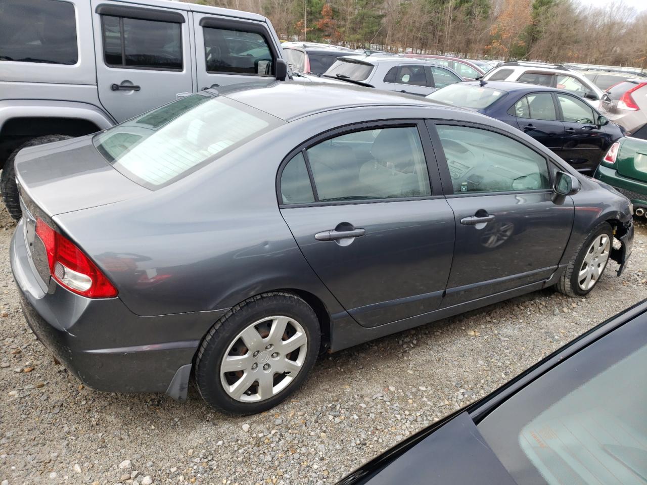 Photo 2 VIN: 2HGFA1F51AH561547 - HONDA CIVIC 