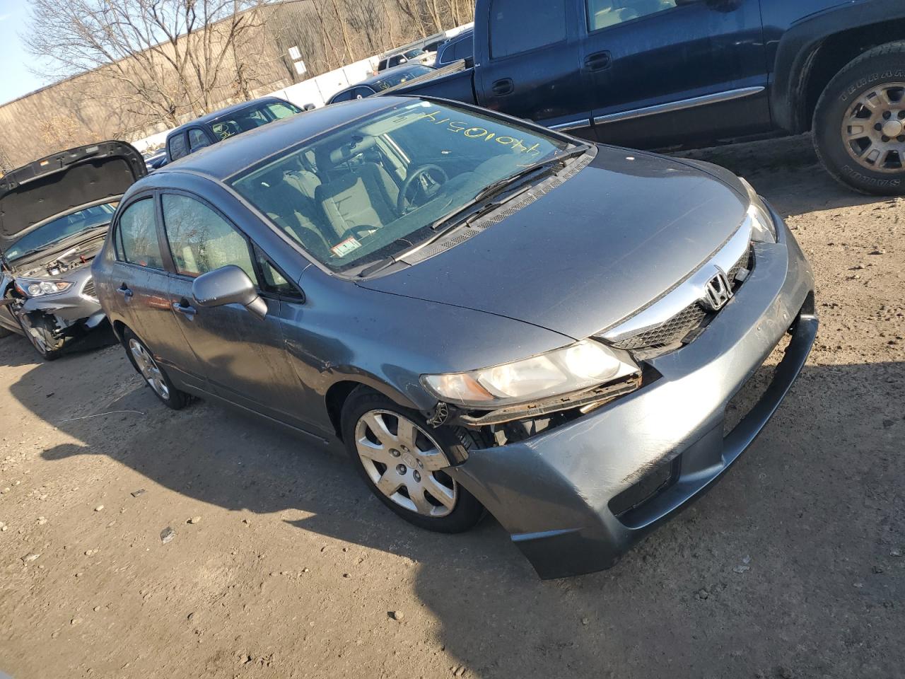 Photo 3 VIN: 2HGFA1F51AH561547 - HONDA CIVIC 