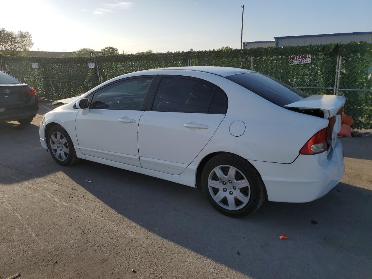 Photo 1 VIN: 2HGFA1F51AH565145 - HONDA CIVIC 