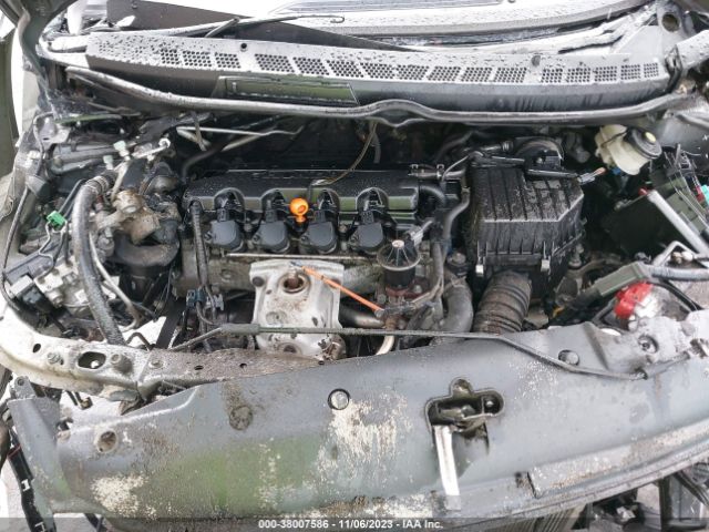 Photo 9 VIN: 2HGFA1F52AH324338 - HONDA CIVIC 