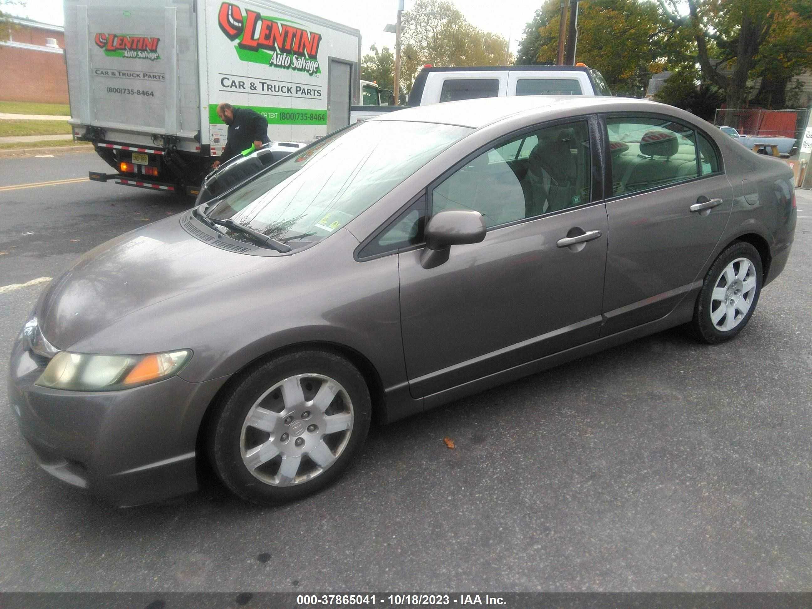 Photo 1 VIN: 2HGFA1F52AH545423 - HONDA CIVIC 