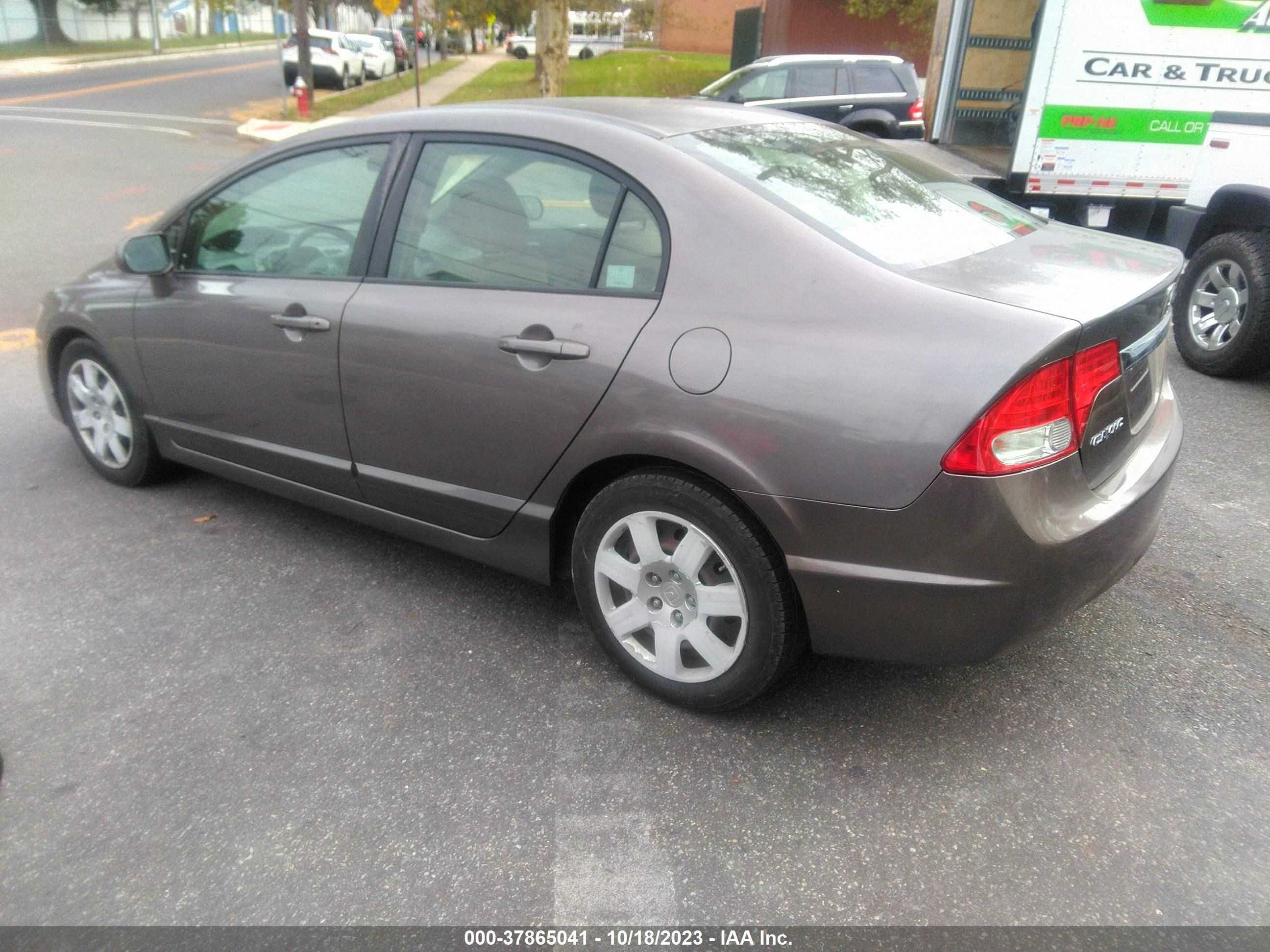 Photo 2 VIN: 2HGFA1F52AH545423 - HONDA CIVIC 