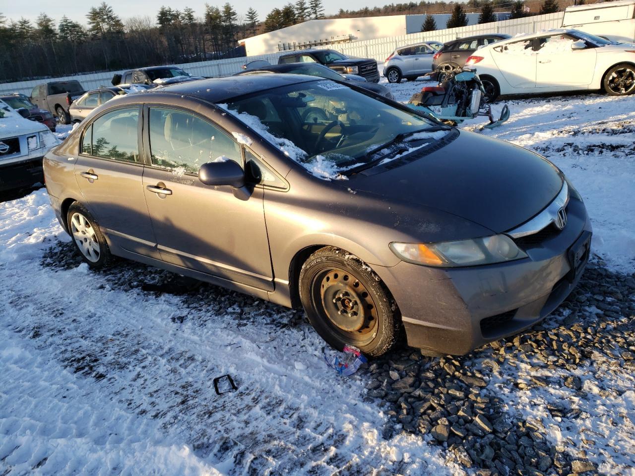 Photo 3 VIN: 2HGFA1F53AH552784 - HONDA CIVIC 