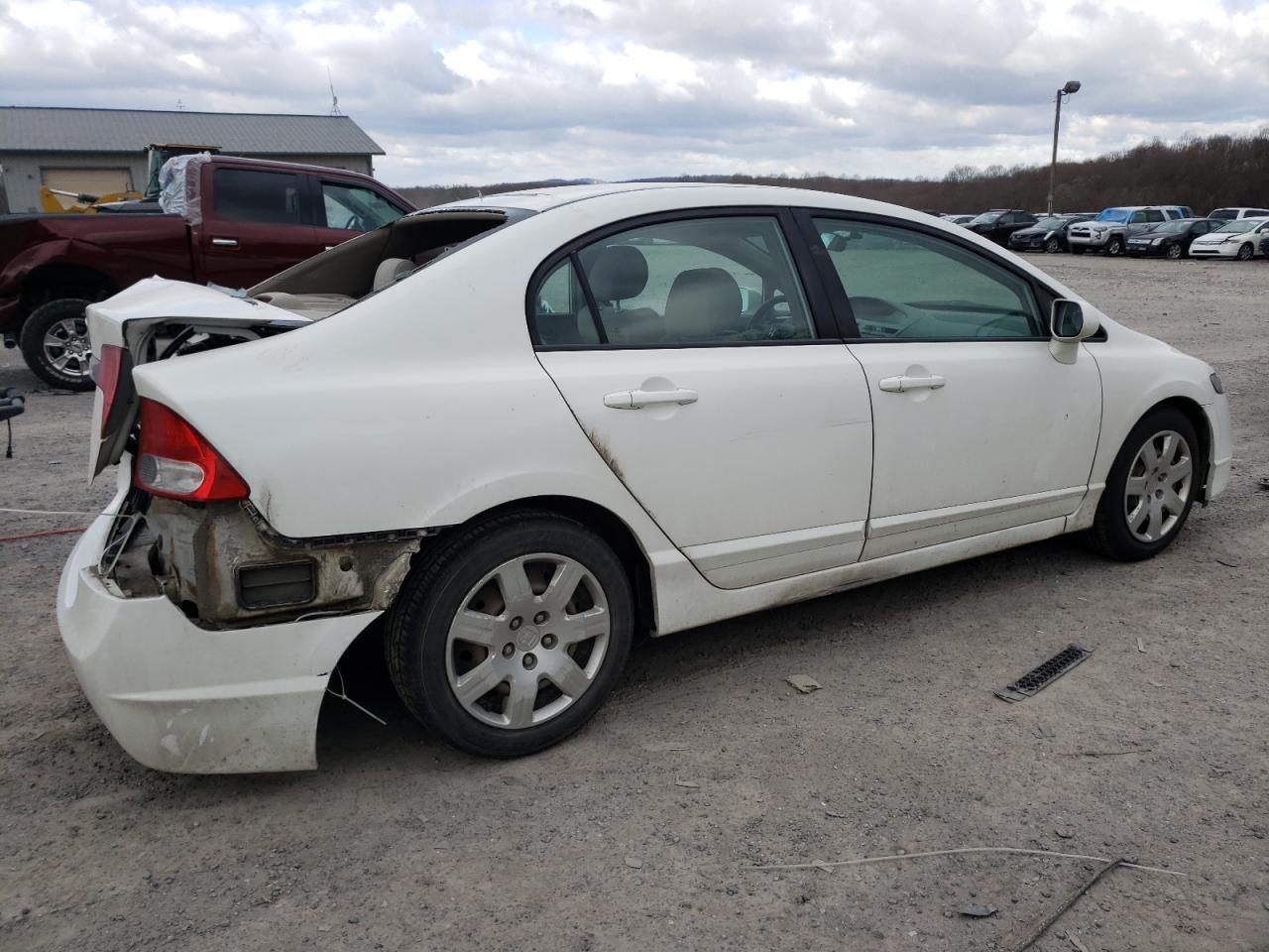 Photo 2 VIN: 2HGFA1F54AH584420 - HONDA CIVIC 