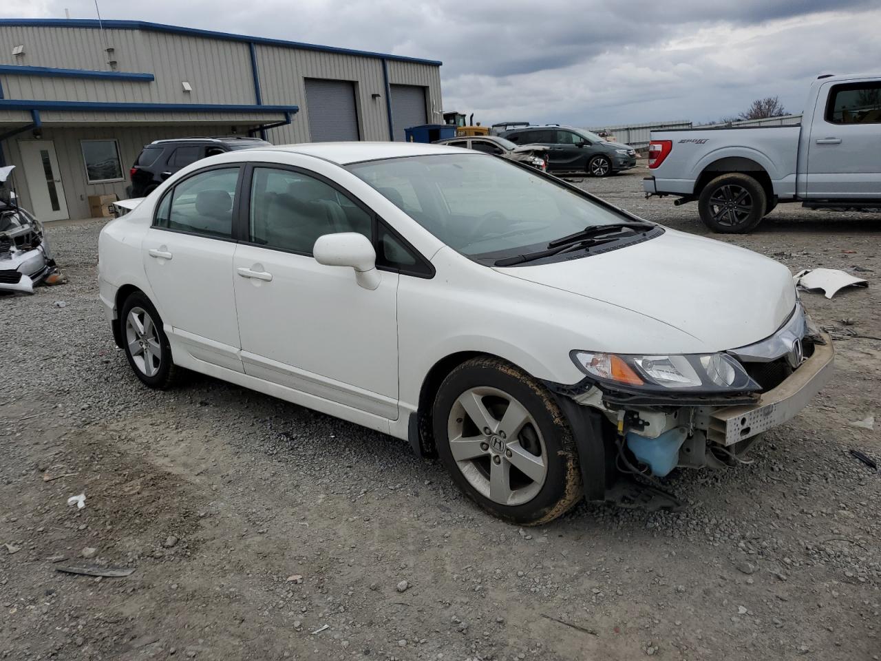 Photo 3 VIN: 2HGFA1F55AH556805 - HONDA CIVIC 