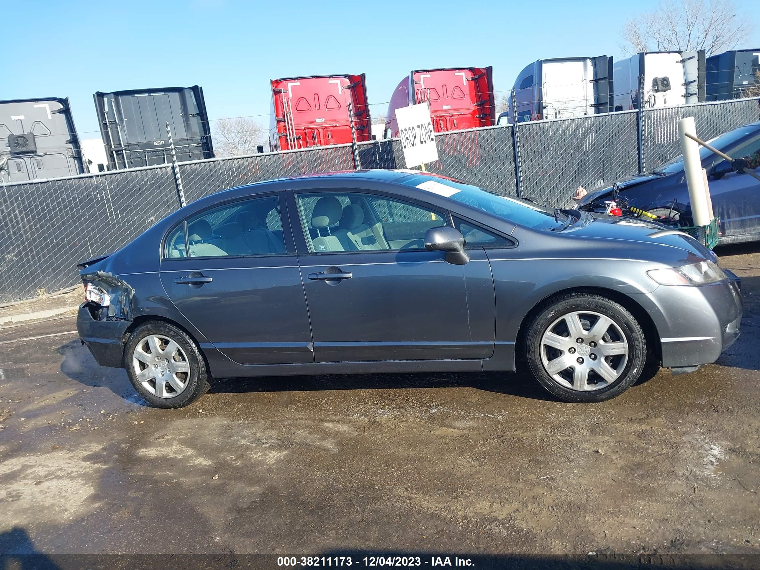 Photo 12 VIN: 2HGFA1F55AH565391 - HONDA CIVIC 