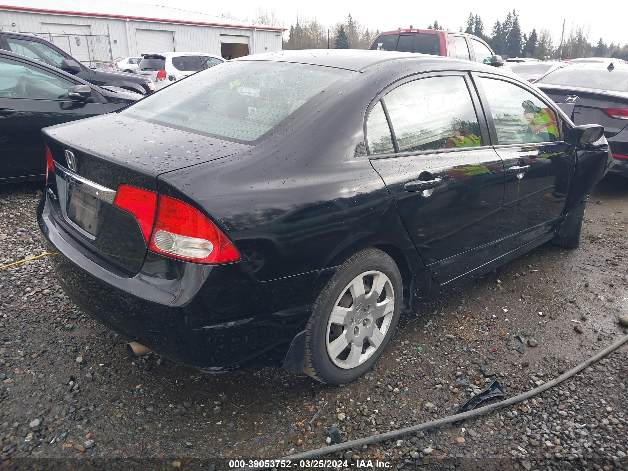 Photo 3 VIN: 2HGFA1F55BH521649 - HONDA CIVIC 