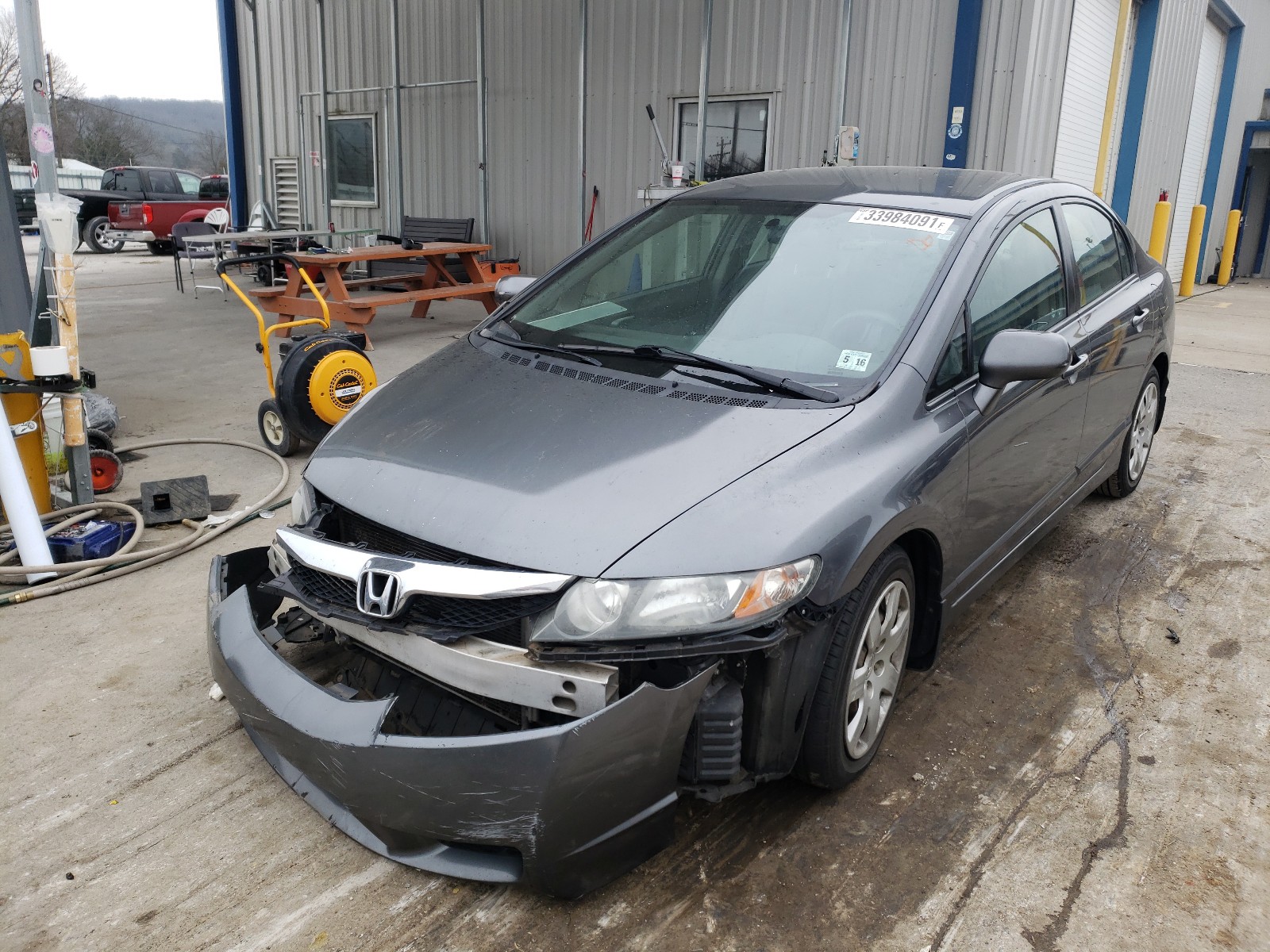 Photo 1 VIN: 2HGFA1F55BH528729 - HONDA CIVIC LX 