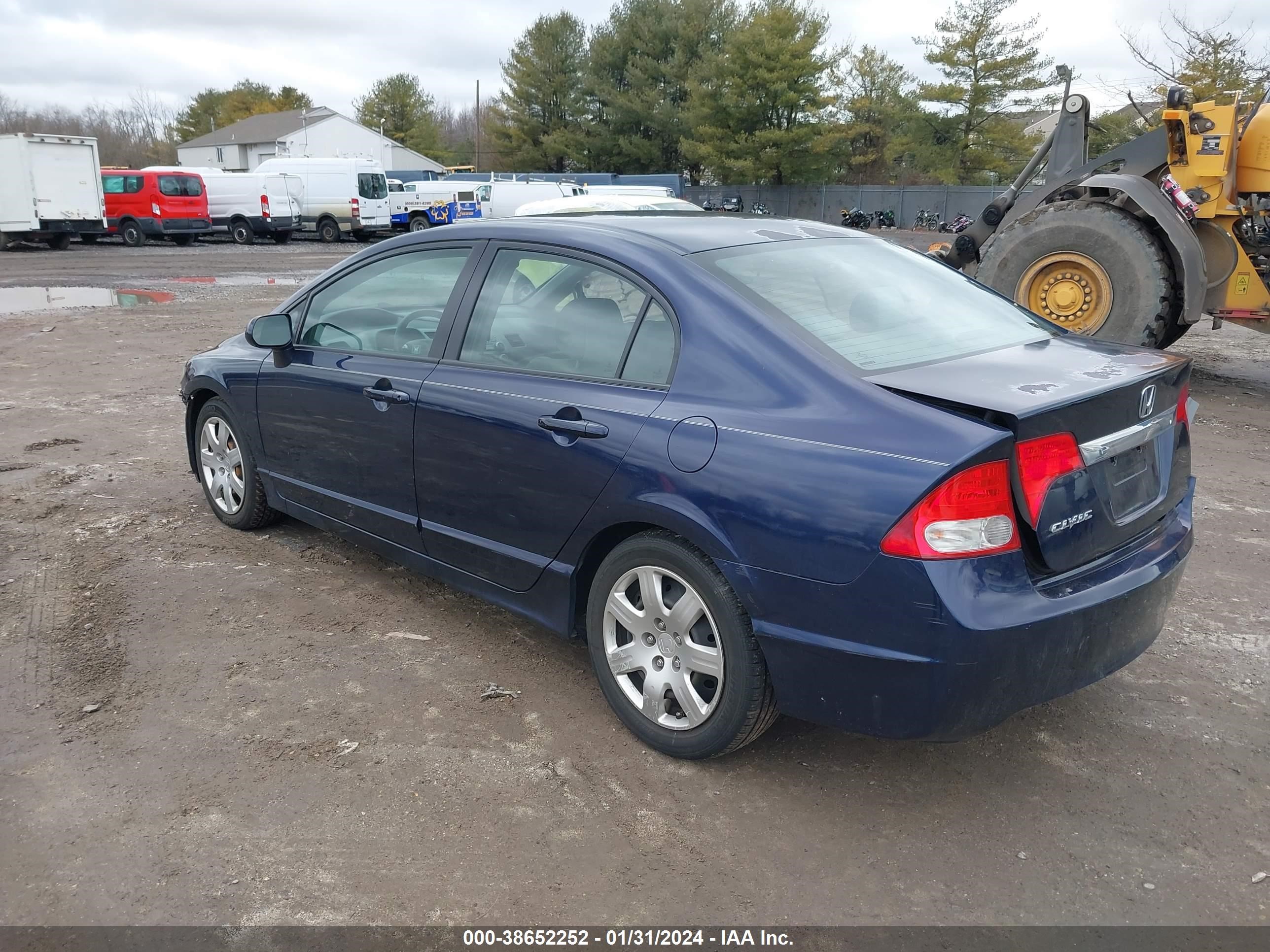 Photo 2 VIN: 2HGFA1F56AH543349 - HONDA CIVIC 