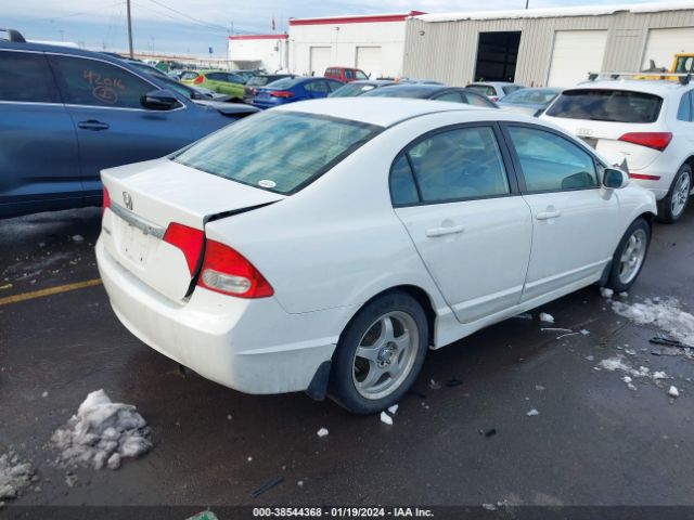 Photo 3 VIN: 2HGFA1F58AH586591 - HONDA CIVIC 