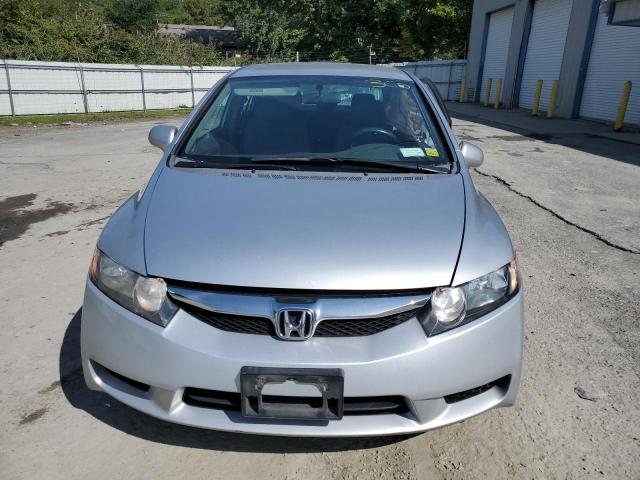 Photo 4 VIN: 2HGFA1F59AH308377 - HONDA CIVIC LX 