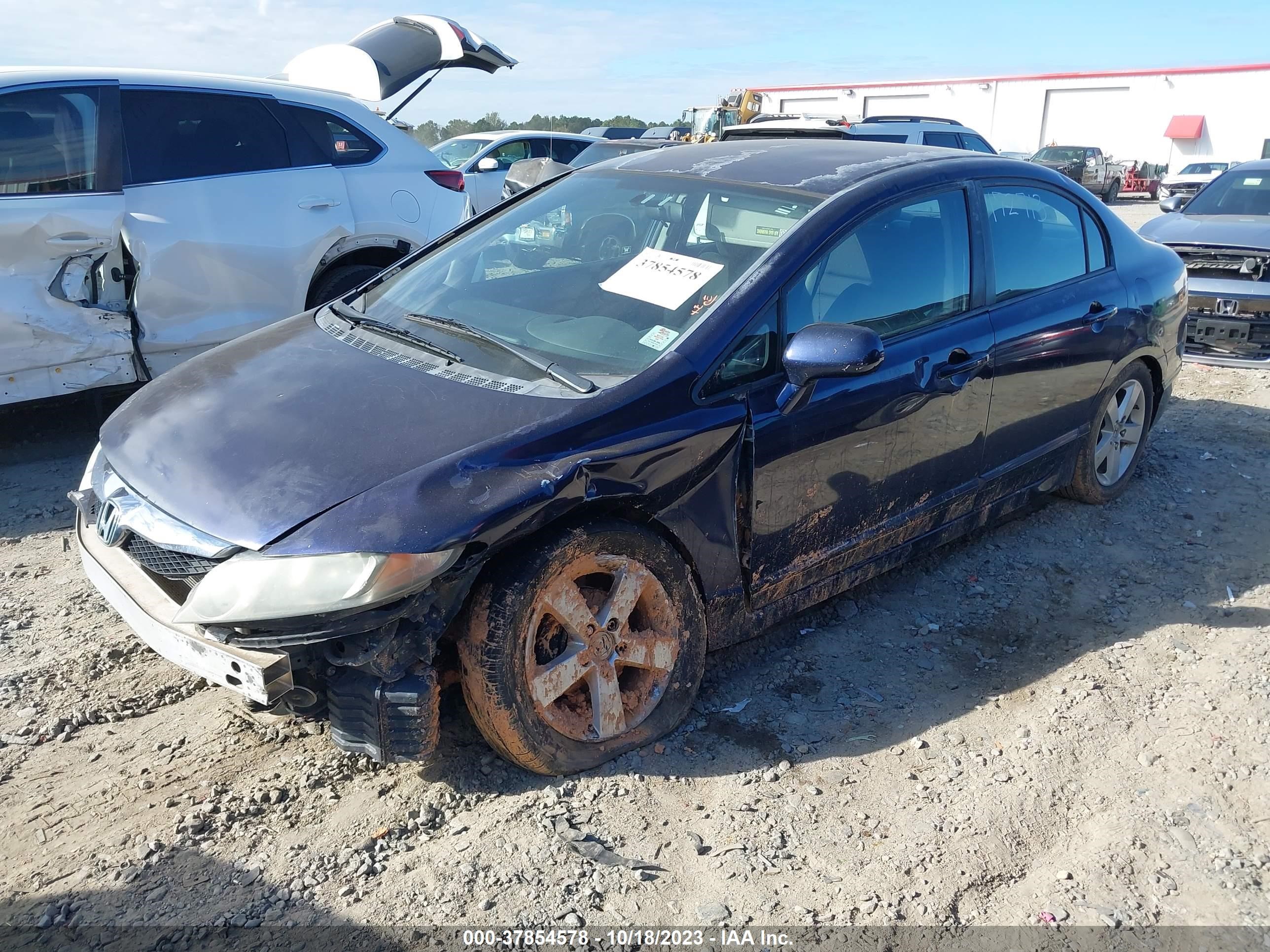 Photo 1 VIN: 2HGFA1F60BH524404 - HONDA CIVIC 