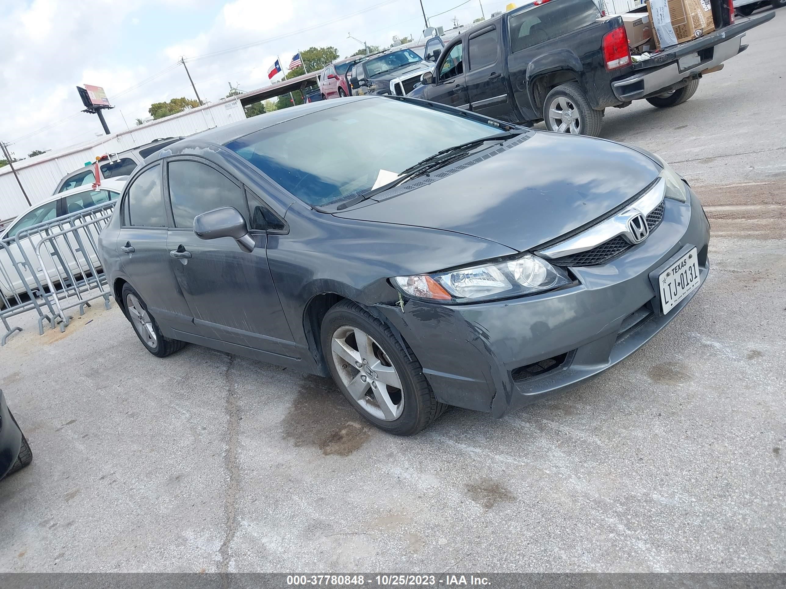 Photo 0 VIN: 2HGFA1F65AH513851 - HONDA CIVIC 