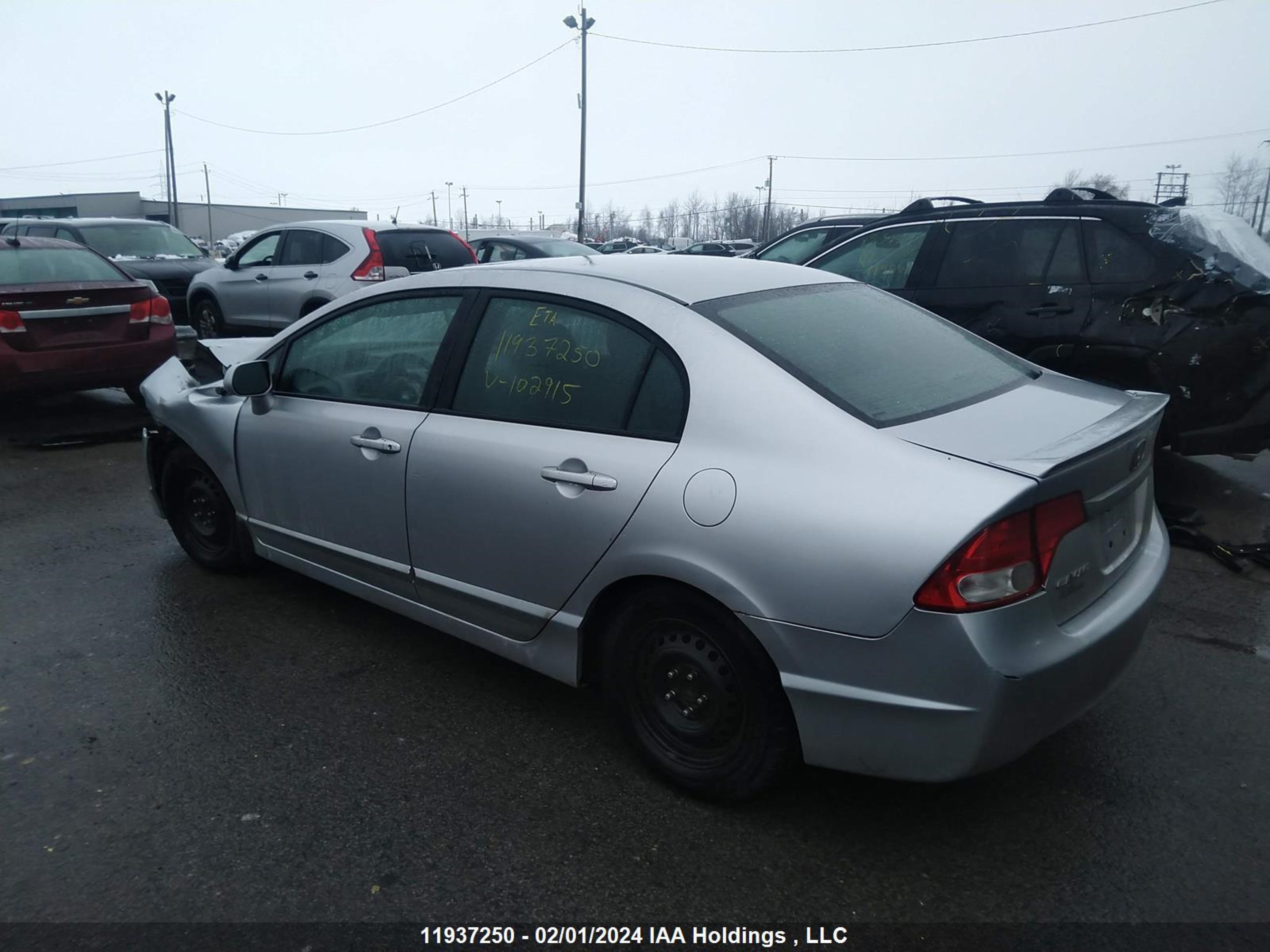 Photo 2 VIN: 2HGFA1F68BH102915 - HONDA CIVIC 