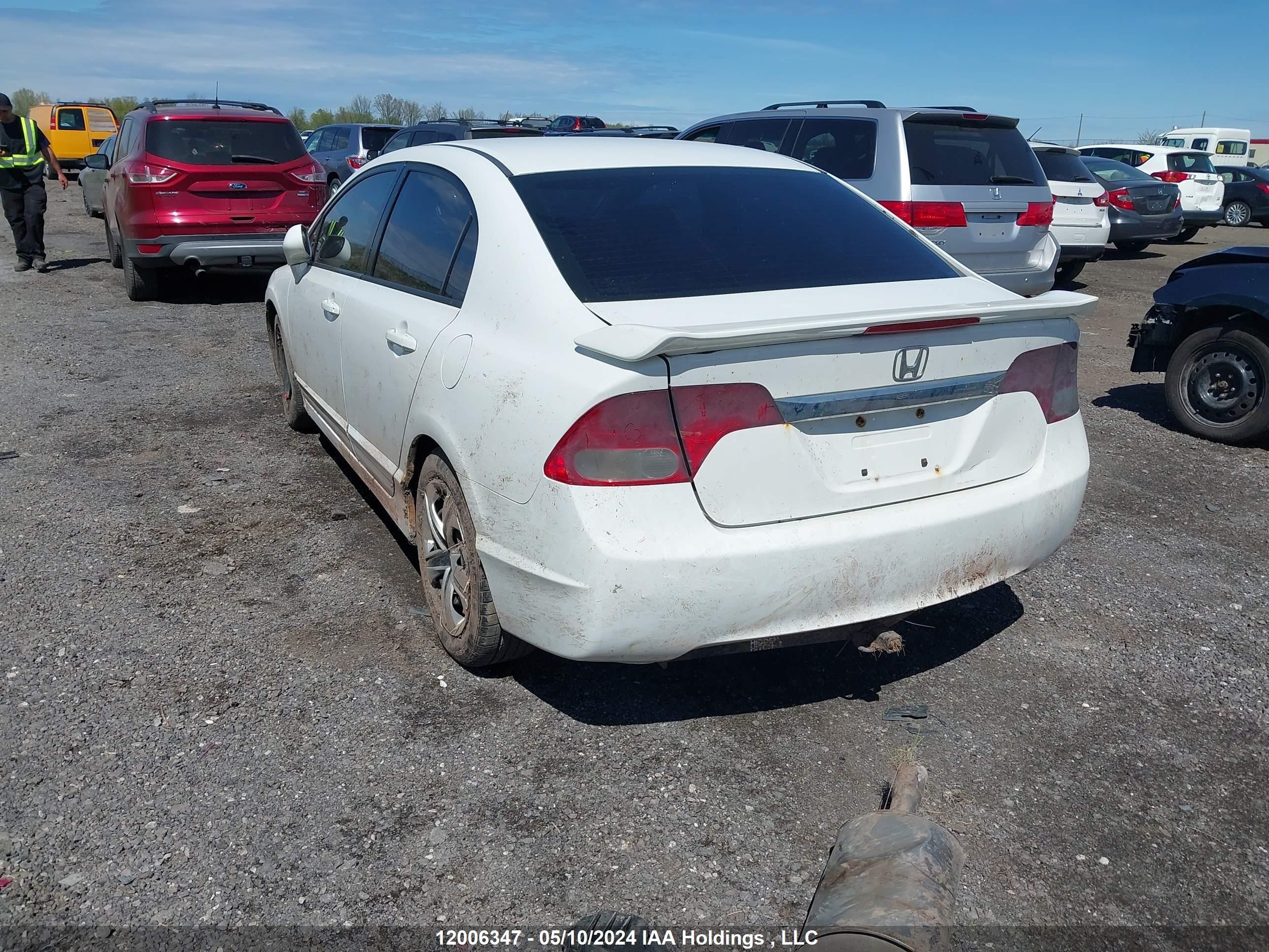 Photo 2 VIN: 2HGFA1F6XAH014138 - HONDA CIVIC 