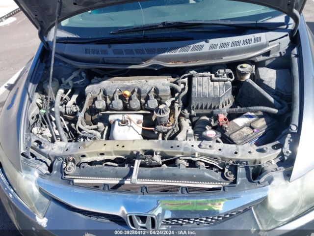 Photo 9 VIN: 2HGFA1F80AH513581 - HONDA CIVIC 