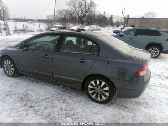 Photo 2 VIN: 2HGFA1F82AH502629 - HONDA CIVIC SDN 