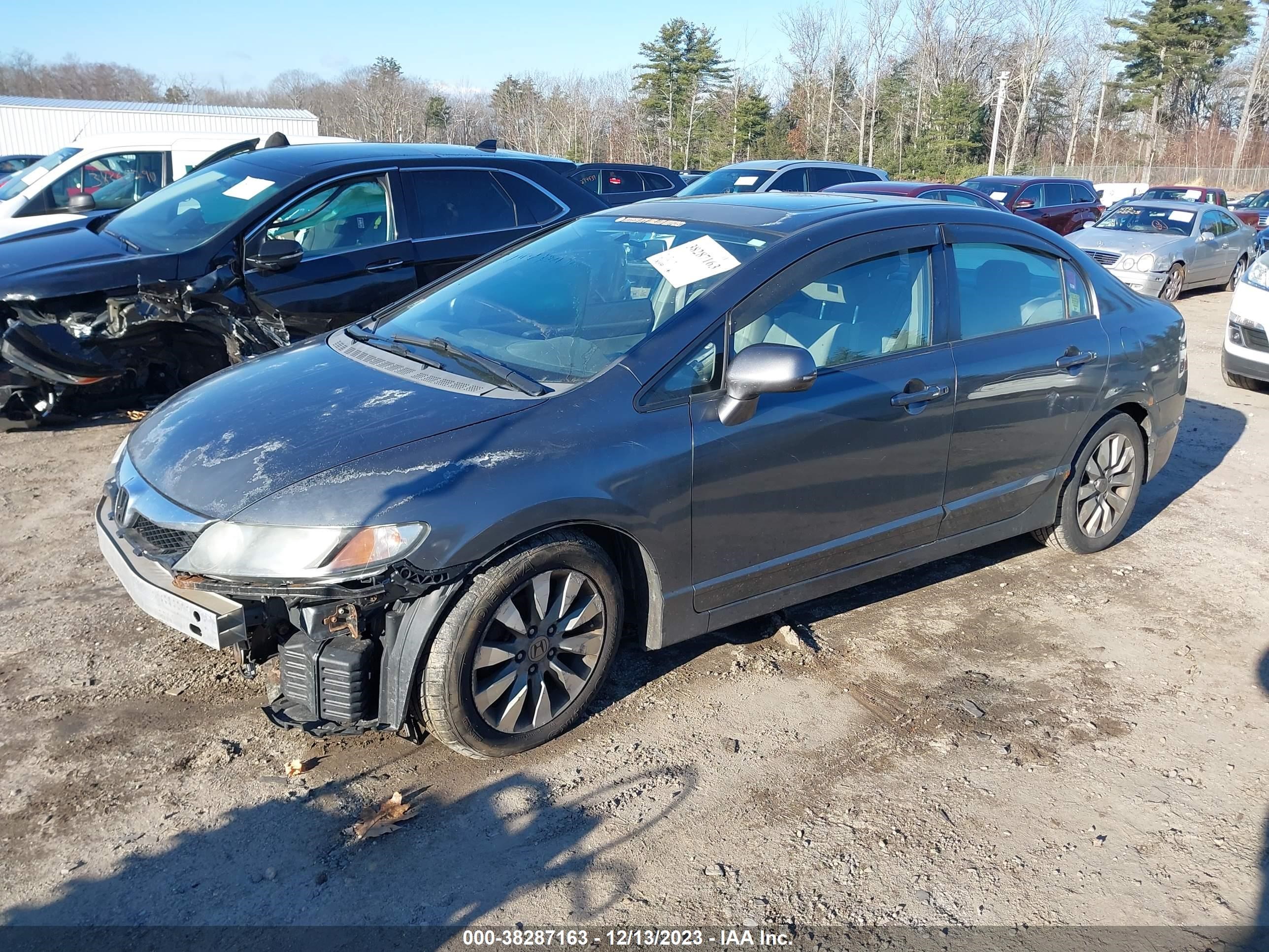 Photo 1 VIN: 2HGFA1F82AH515915 - HONDA CIVIC 