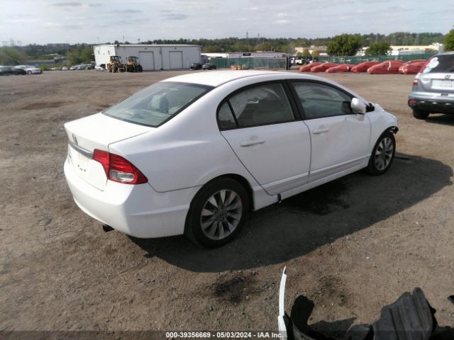 Photo 3 VIN: 2HGFA1F83AH525272 - HONDA CIVIC 