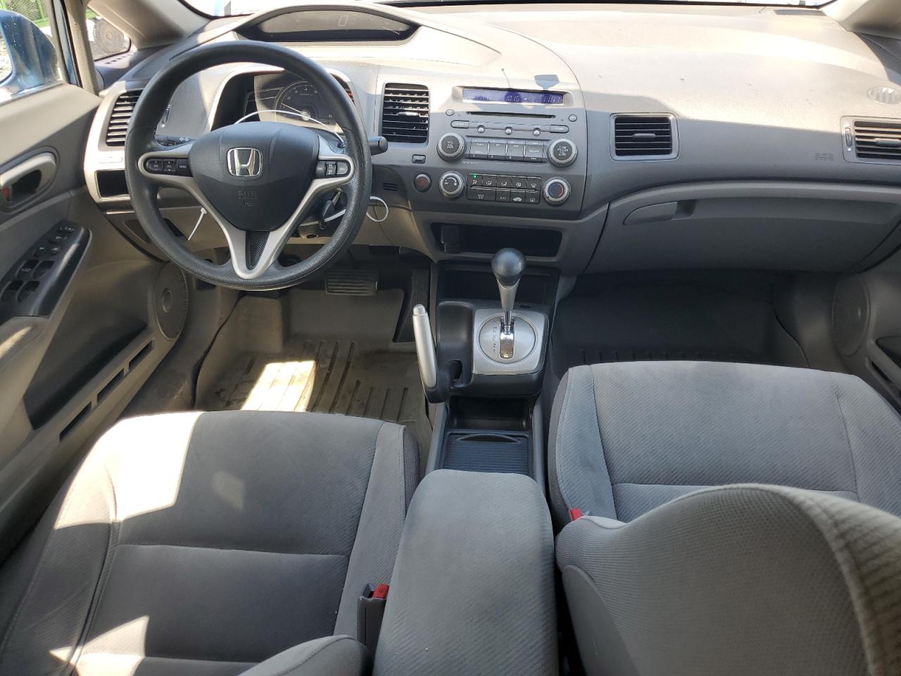 Photo 7 VIN: 2HGFA1F83AH526390 - HONDA CIVIC 