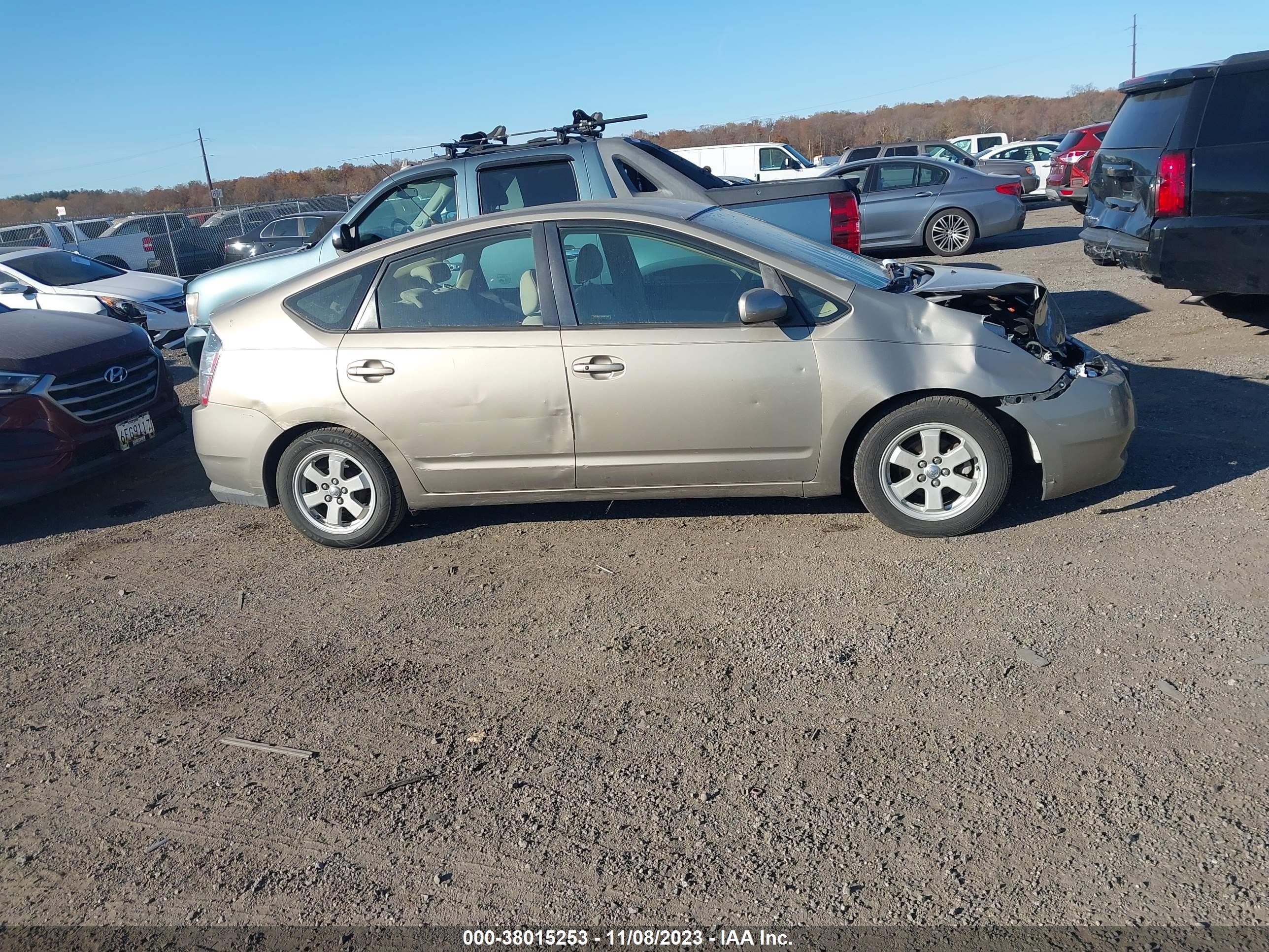 Photo 12 VIN: 2HGFA1F93AH515317 - TOYOTA PRIUS 